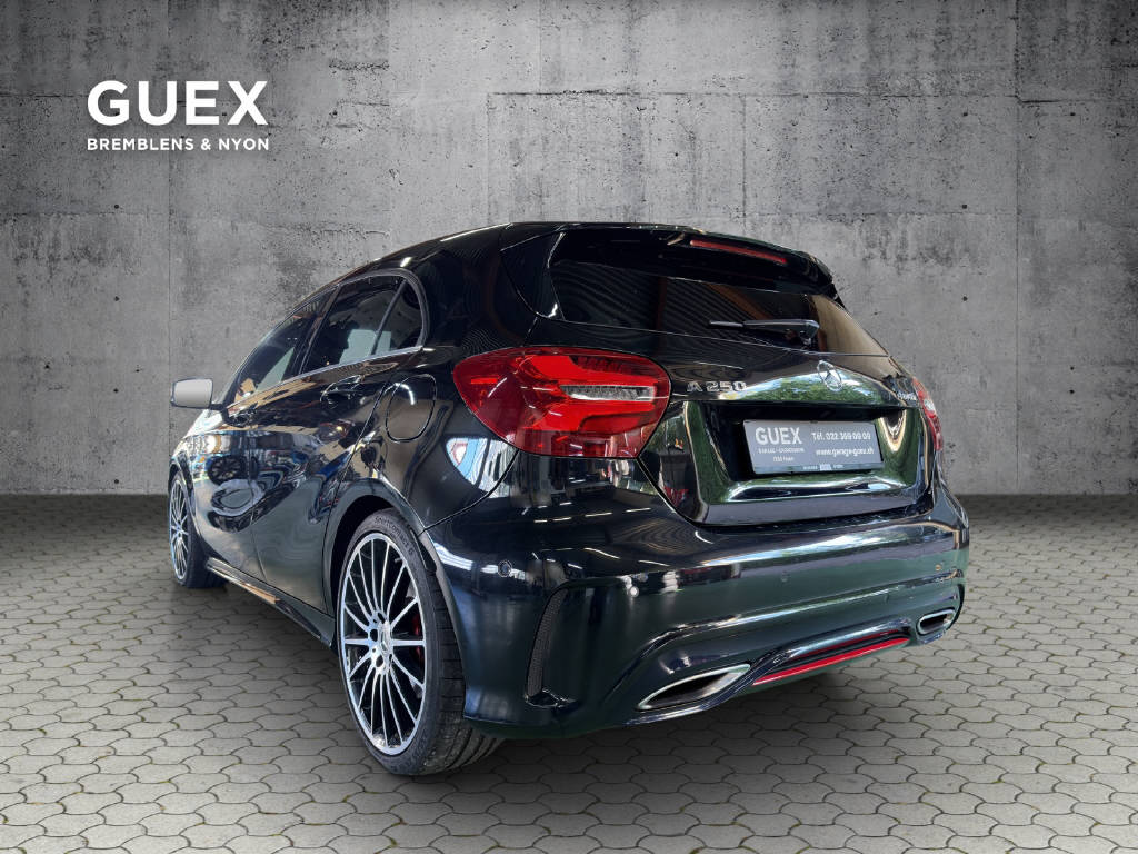 MERCEDES-BENZ A 250 Sport 4m-showroom-element-2