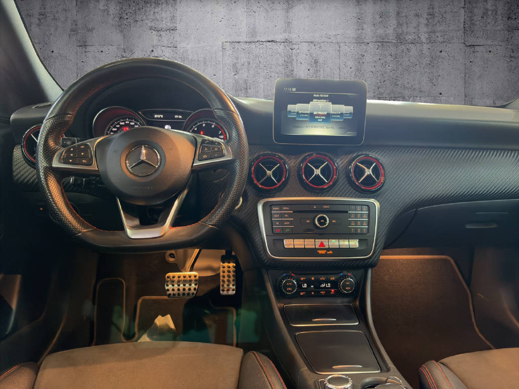 MERCEDES-BENZ A 250 Sport 4m-image-11
