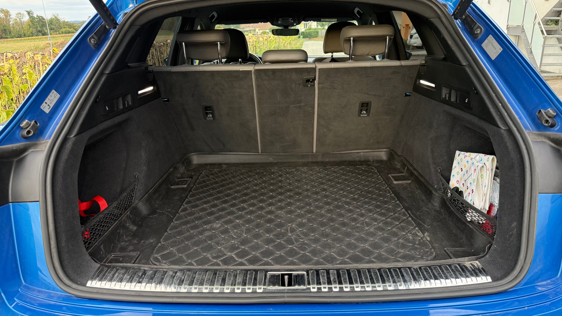AUDI 55 S Line quattro-image-6
