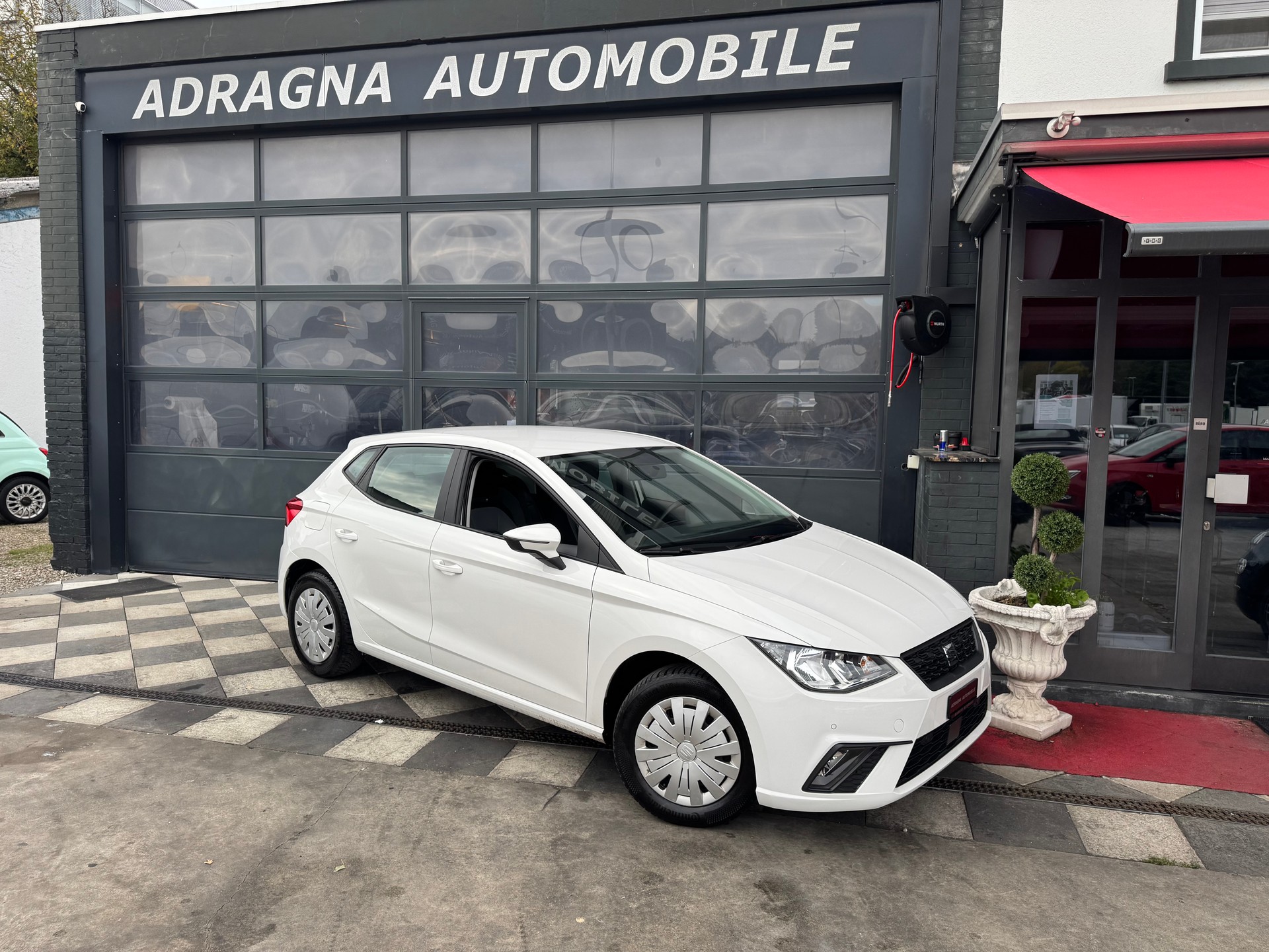 SEAT Ibiza 1.0 EcoTSI Style DSG-showroom-element-2