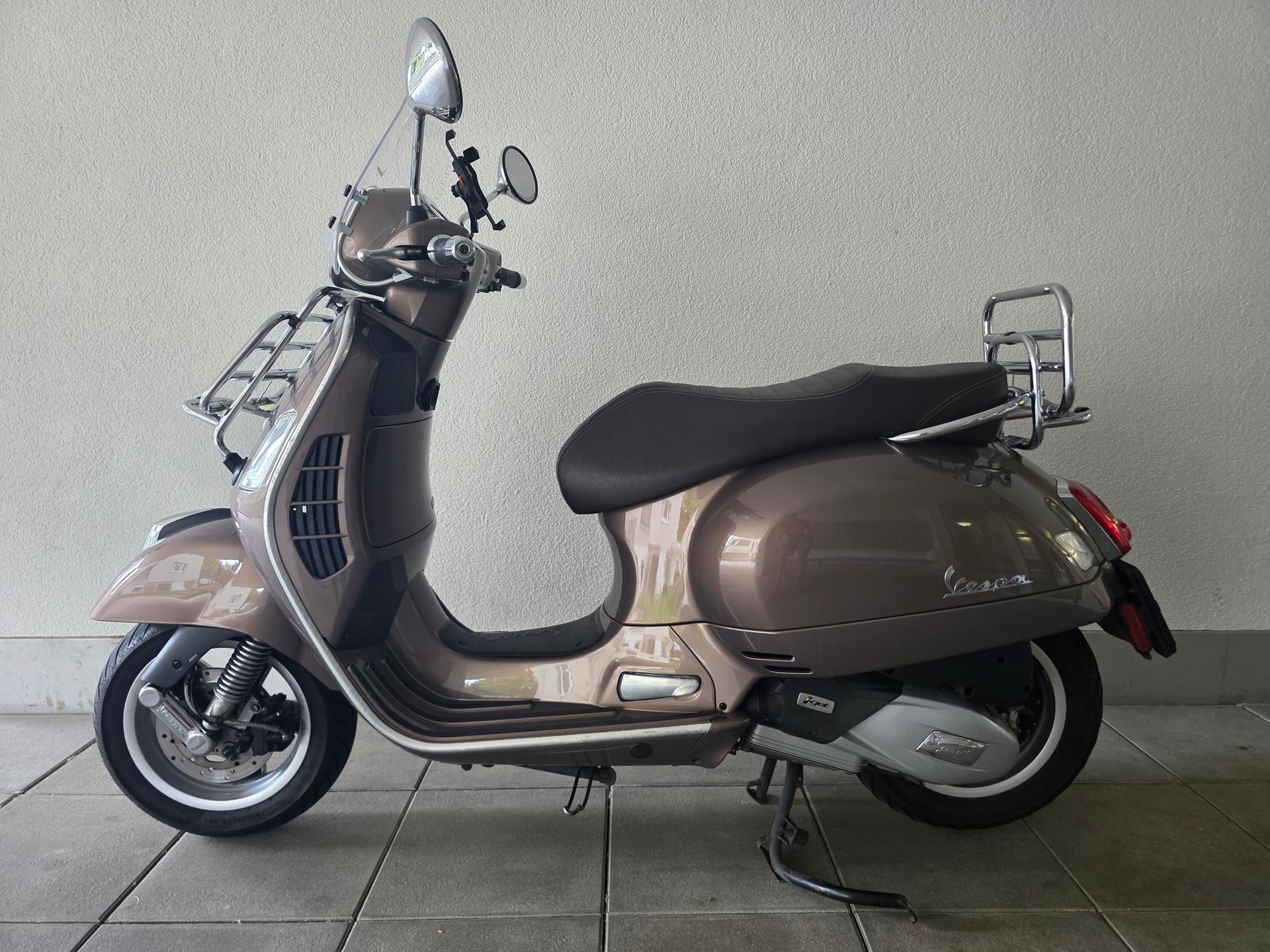 PIAGGIO Vespa GTS 125 Touring i.e ABS-image-0