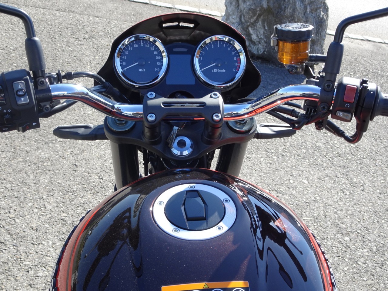 KAWASAKI Z 900 RS-image-5
