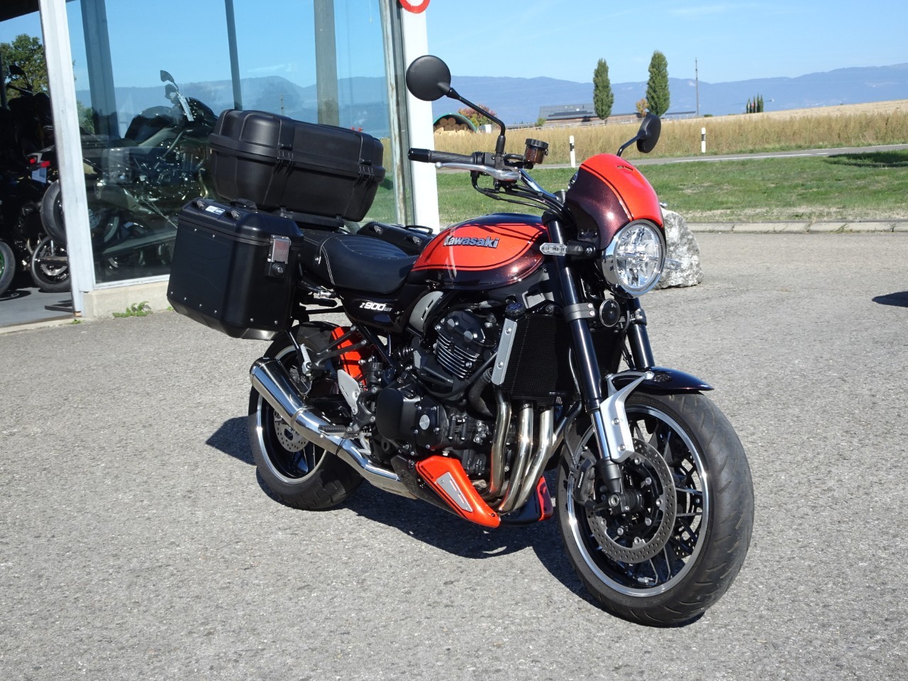 KAWASAKI Z 900 RS-showroom-element-1