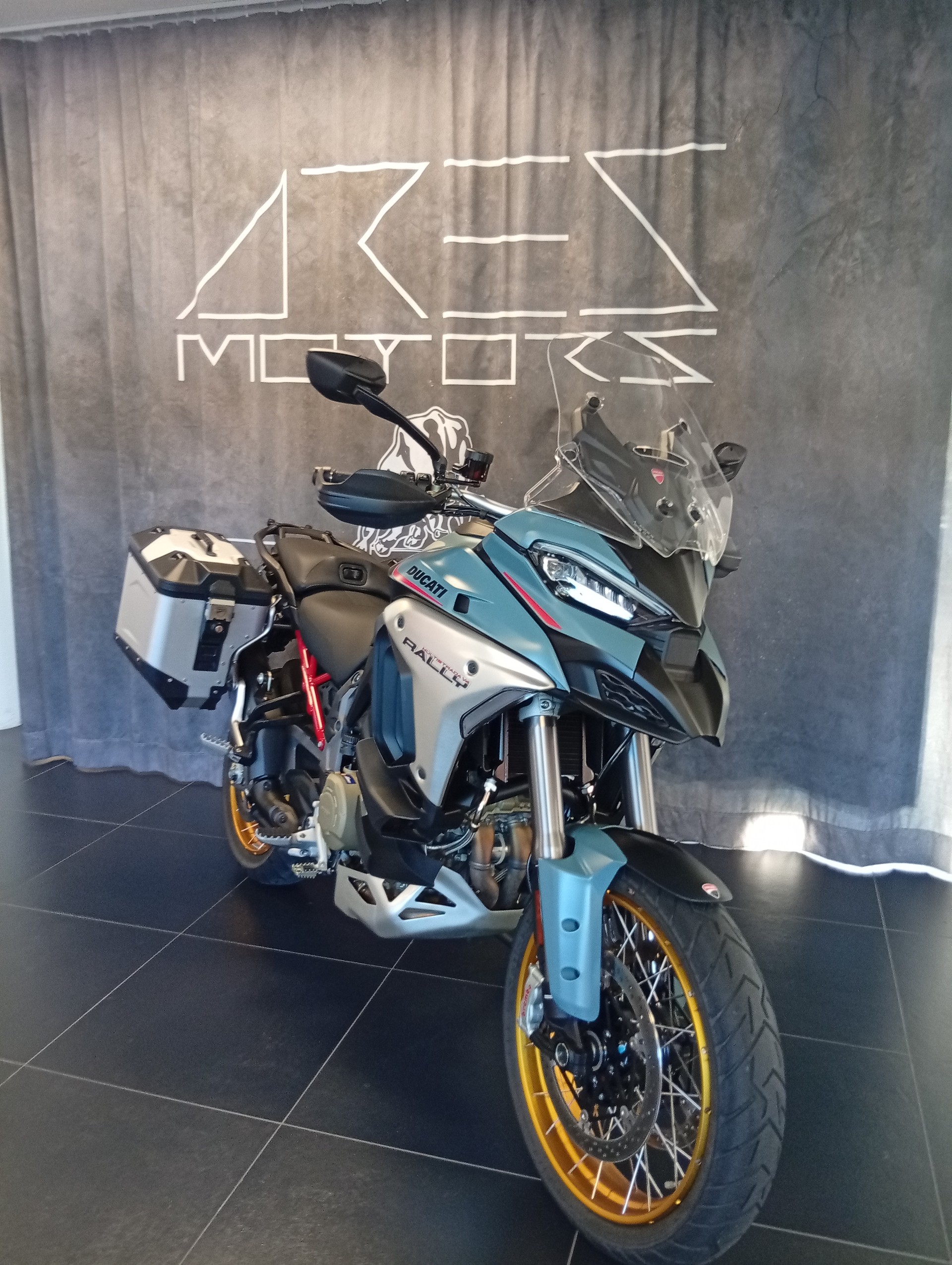 DUCATI Multistrada V4 Rally Travel Adventure-image-1