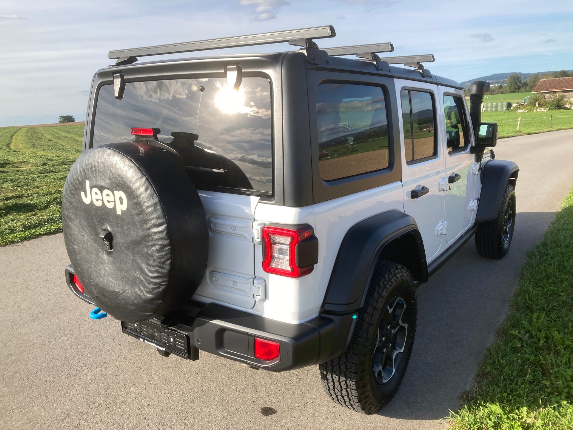 JEEP Wrangler 2.0 PHEV Unlimited Rubicon DT Automatic-showroom-element-3