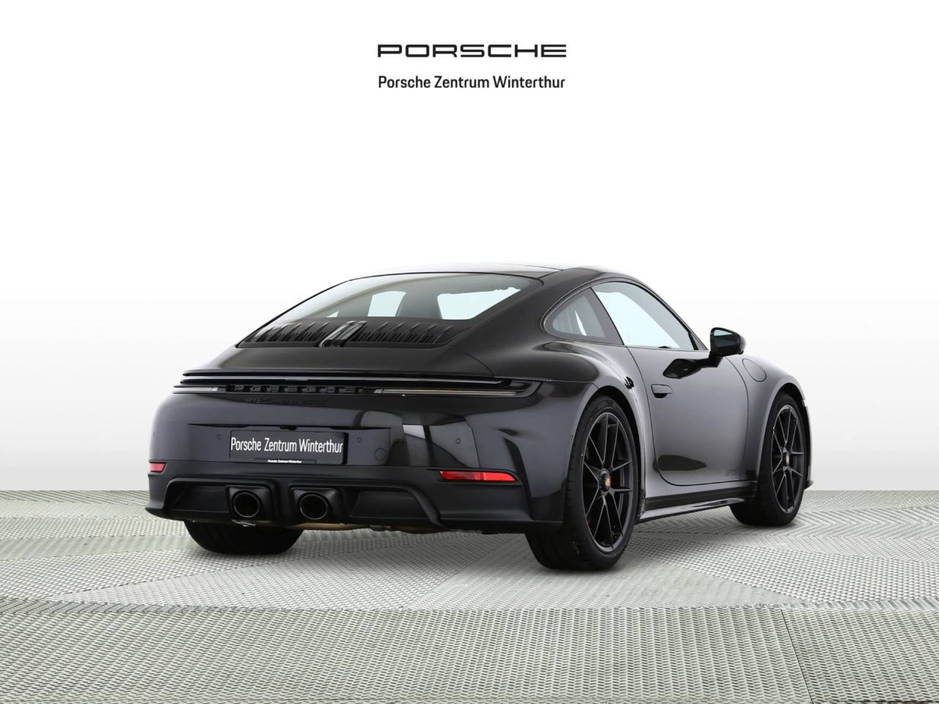 PORSCHE 911 Carrera GTS-showroom-element-2