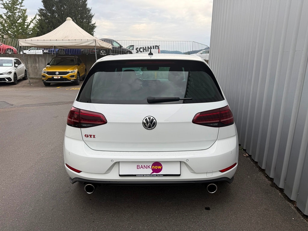 VW Golf 2.0 TSI GTI Performance DSG-image-4
