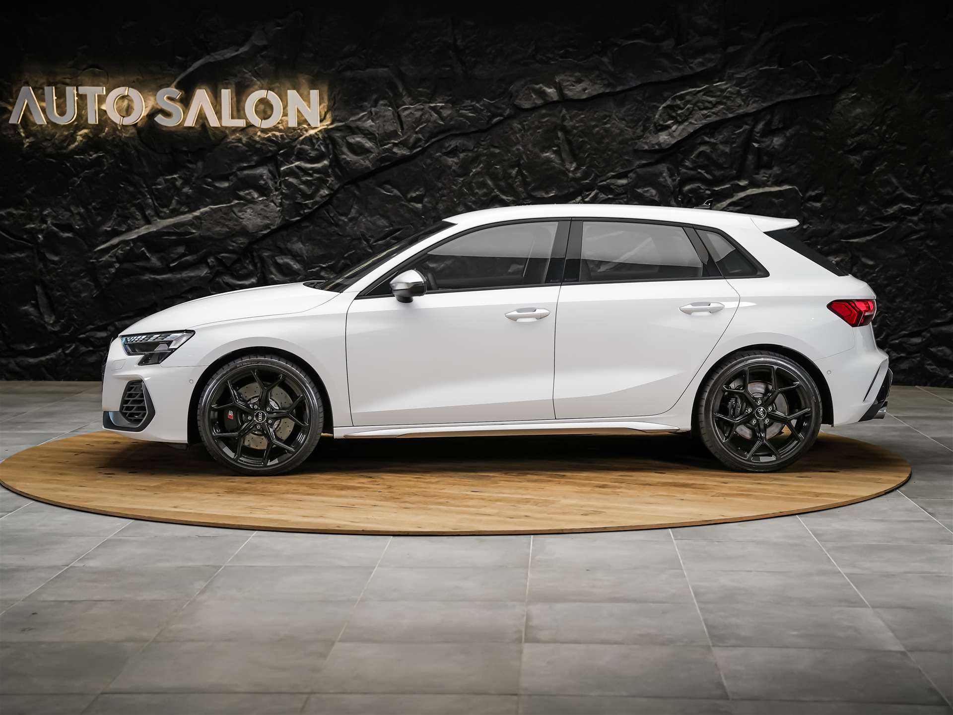 AUDI S3 Sportback TFSI quattro S-tronic *Facelift*El. Sitze*Kamera*-showroom-element-1