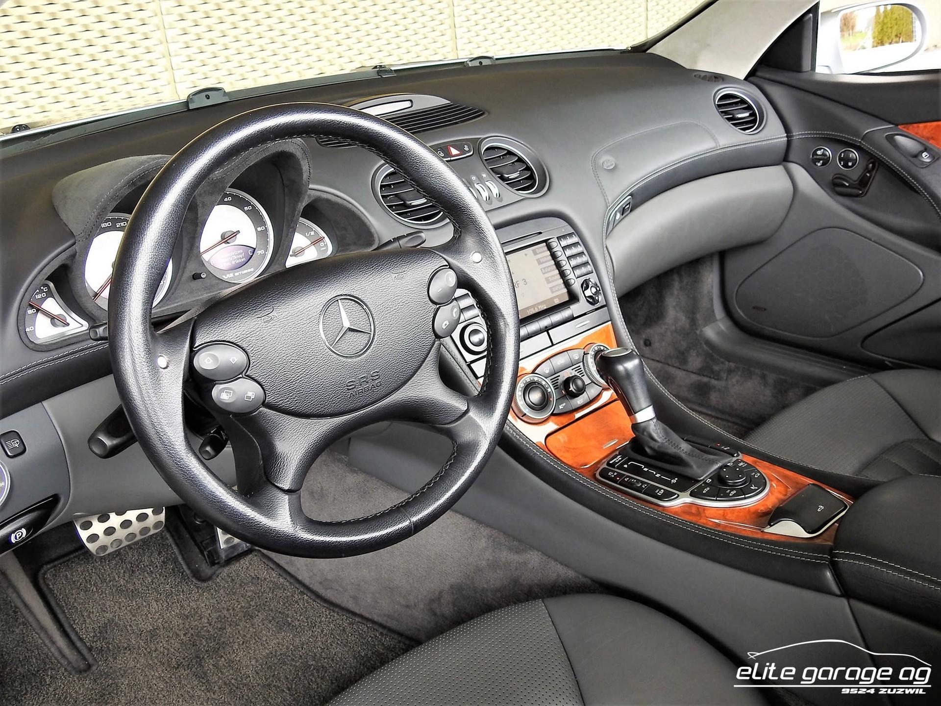 MERCEDES-BENZ SL 65 AMG Automatic-image-7
