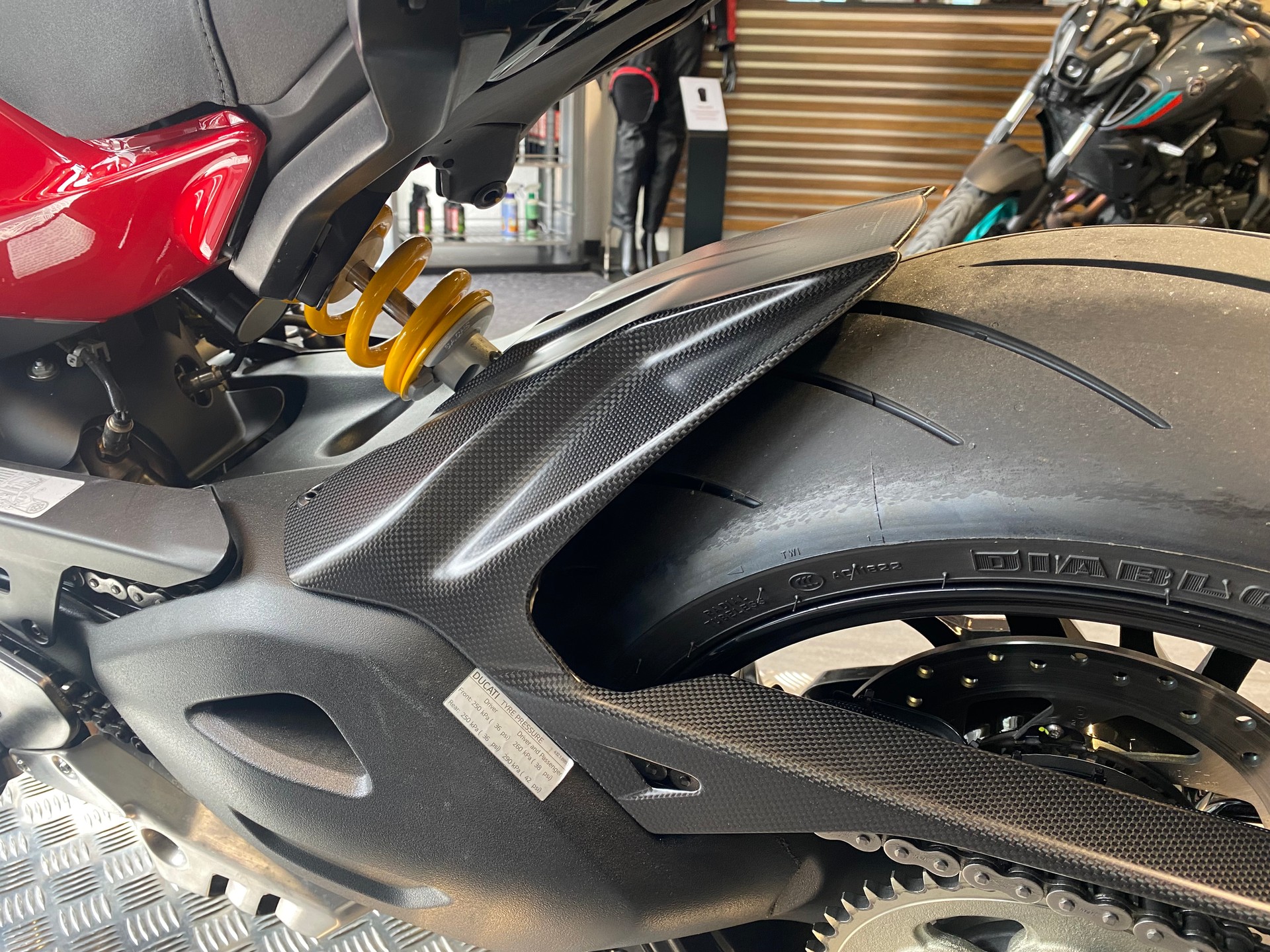 DUCATI Diavel V4-image-6