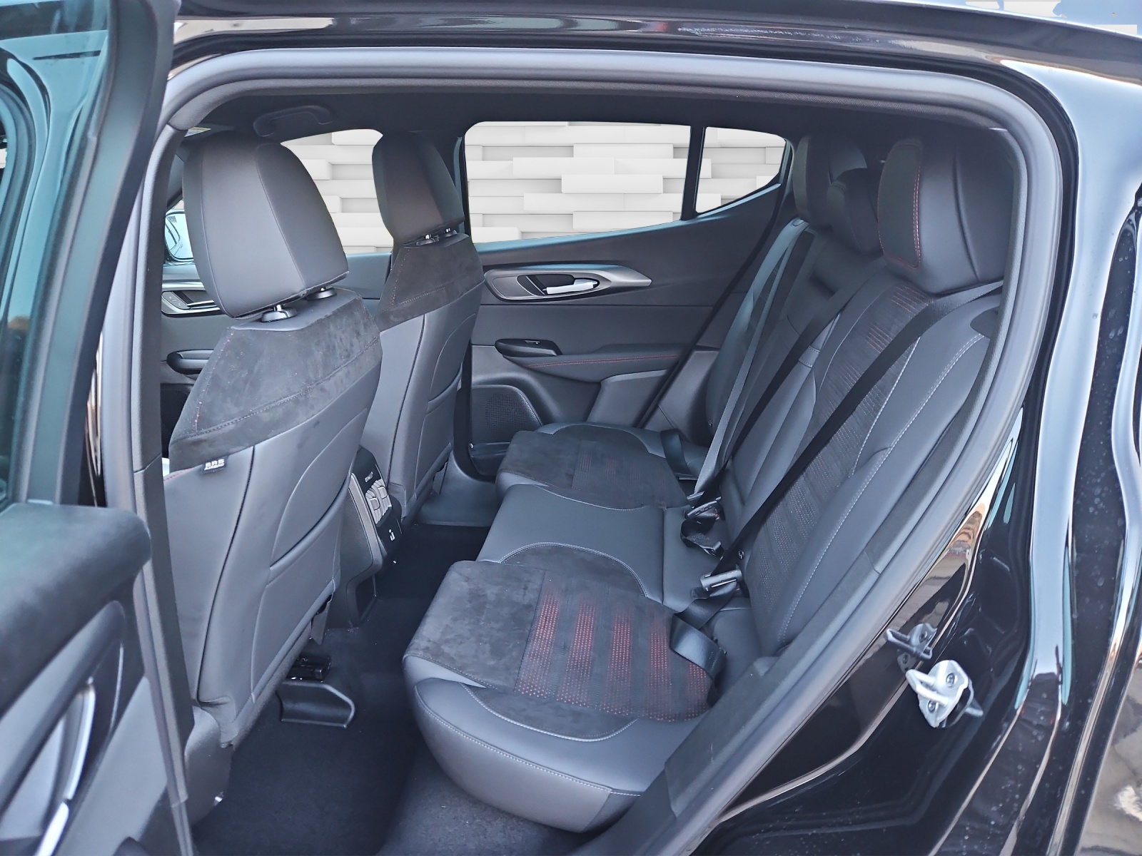 ALFA ROMEO Tonale 1.5 48V Hybrid Veloce-image-14