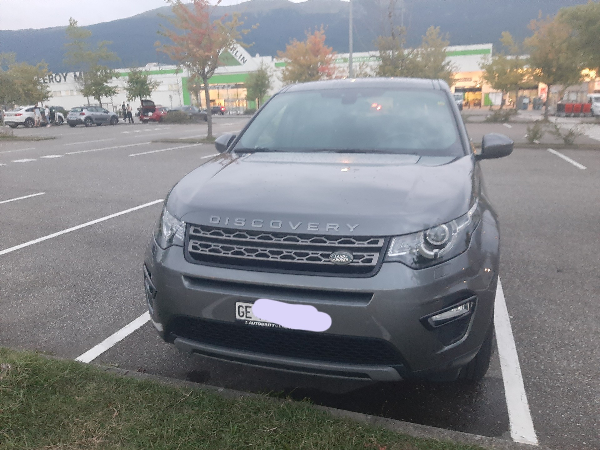 LAND ROVER Discovery Sport 2.0 Si4 HSE Luxury AT9-image-3