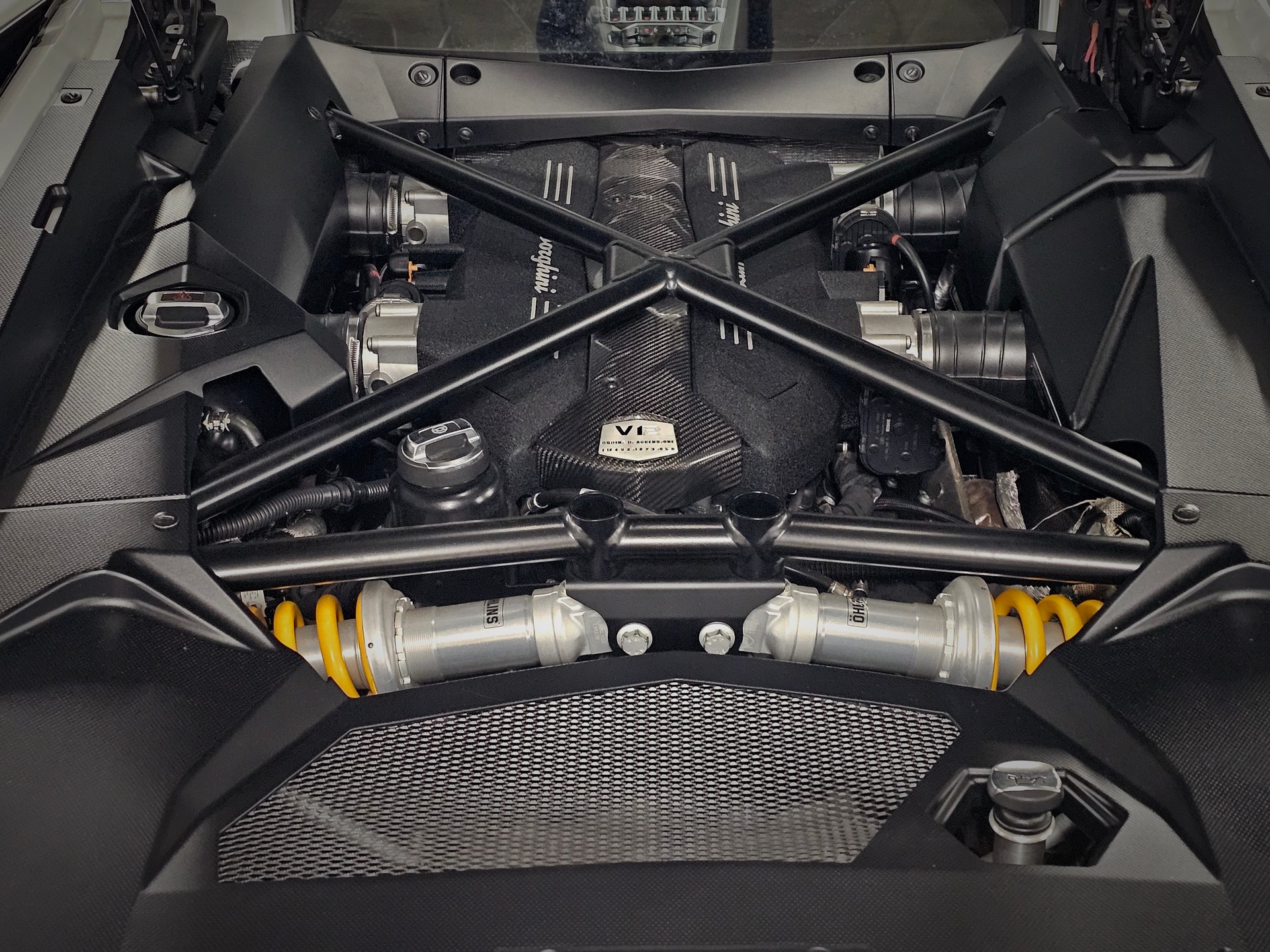LAMBORGHINI Aventador LP700-4 Coupé E-Gear Pack puissance 760CV | 760 NM-image-11