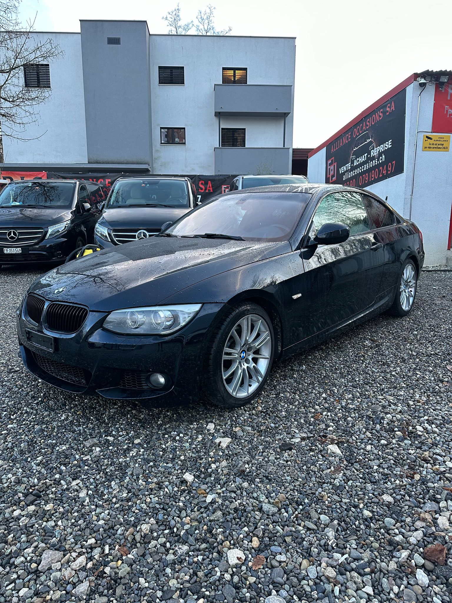 BMW 325 3c-showroom-element-1