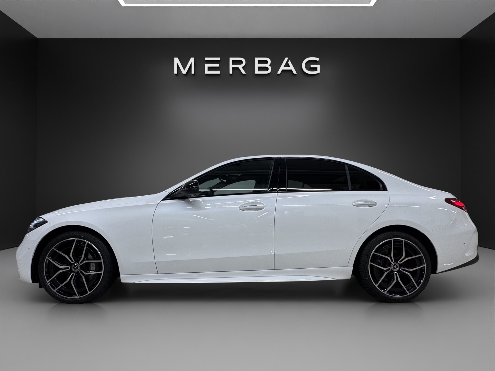 MERCEDES-BENZ C 220 d 4 Matic "Swiss Star"-image-5