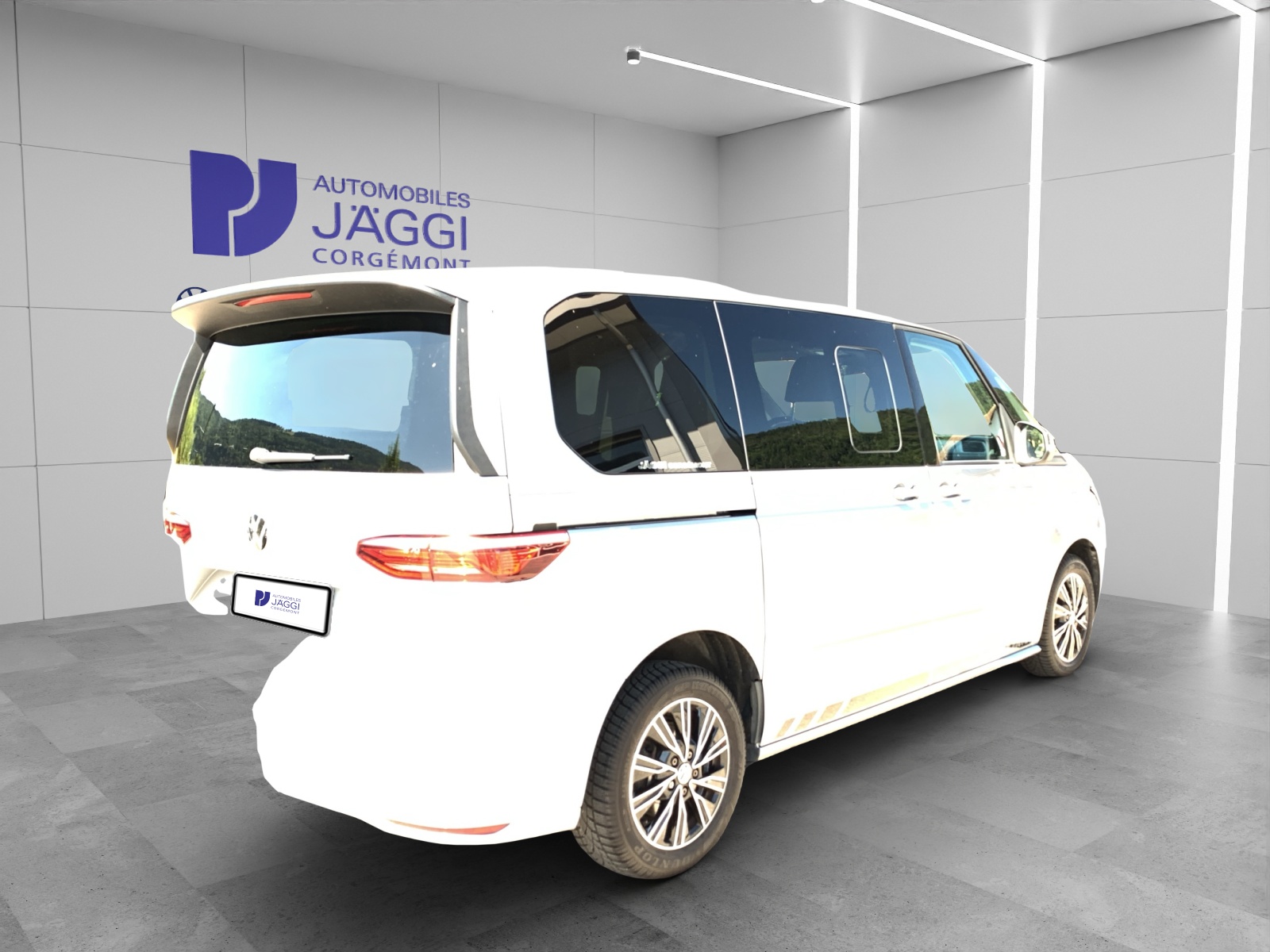 VW Multivan 1.5 TSI DSG-image-3
