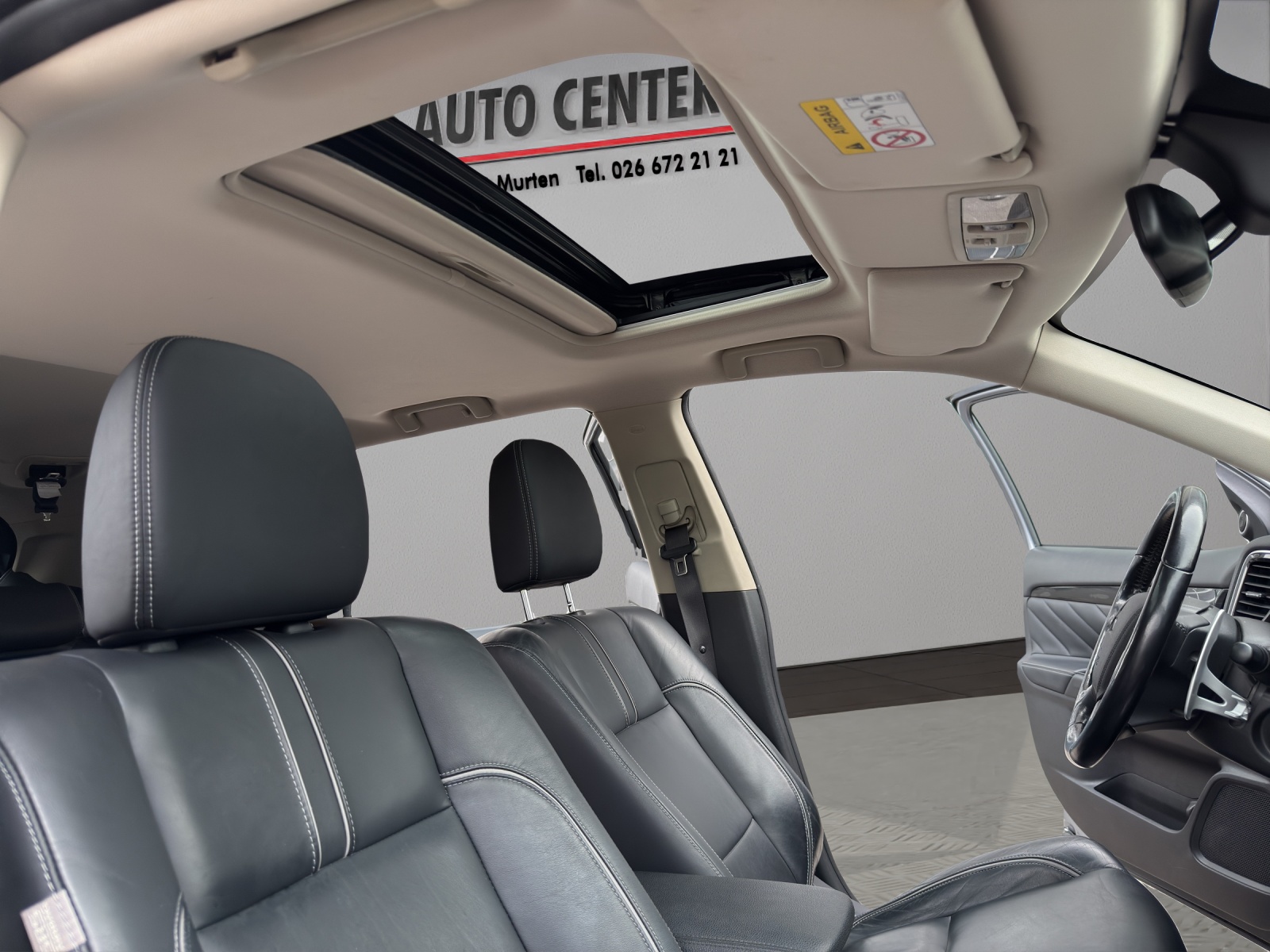 MITSUBISHI Outlander 2.0 PHEV Diamond 4WD Automatic-image-21