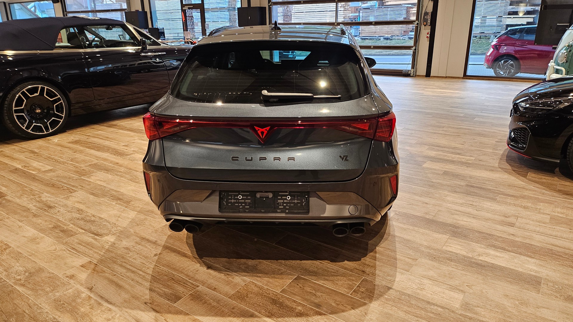 CUPRA LEON ST 2.0 TSI VZ DSG 4Drive-image-10