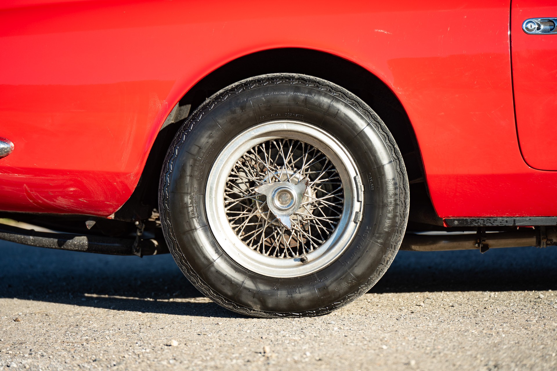 FERRARI 365 GT 2+2 Queen Mary-image-5