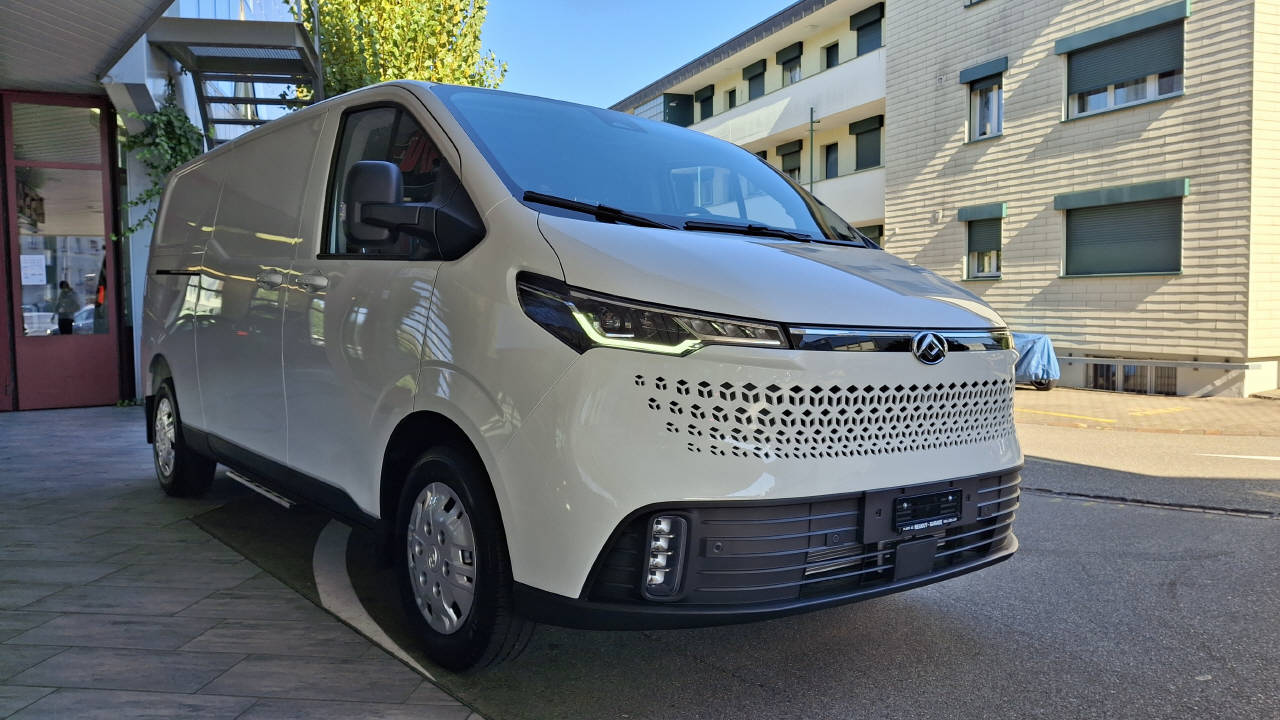 MAXUS Deliver 7 Kaw. L2H1 2.0 TD Base-image-2