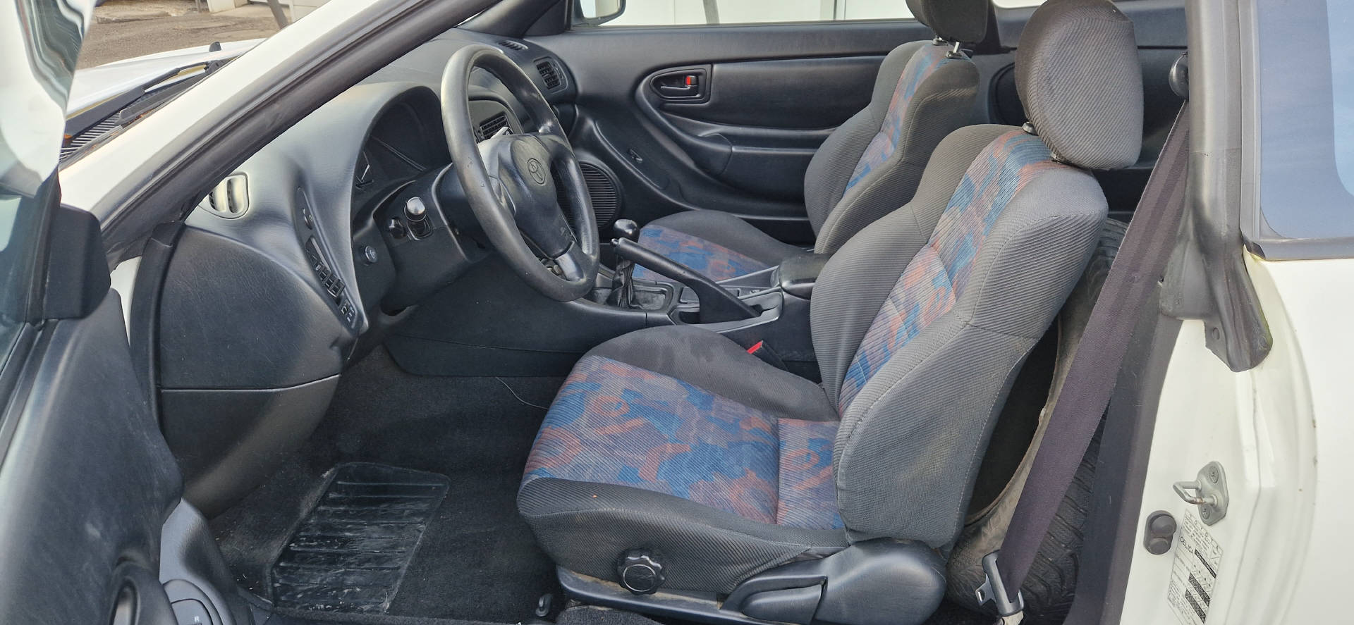 TOYOTA Celica 1.8-image-3