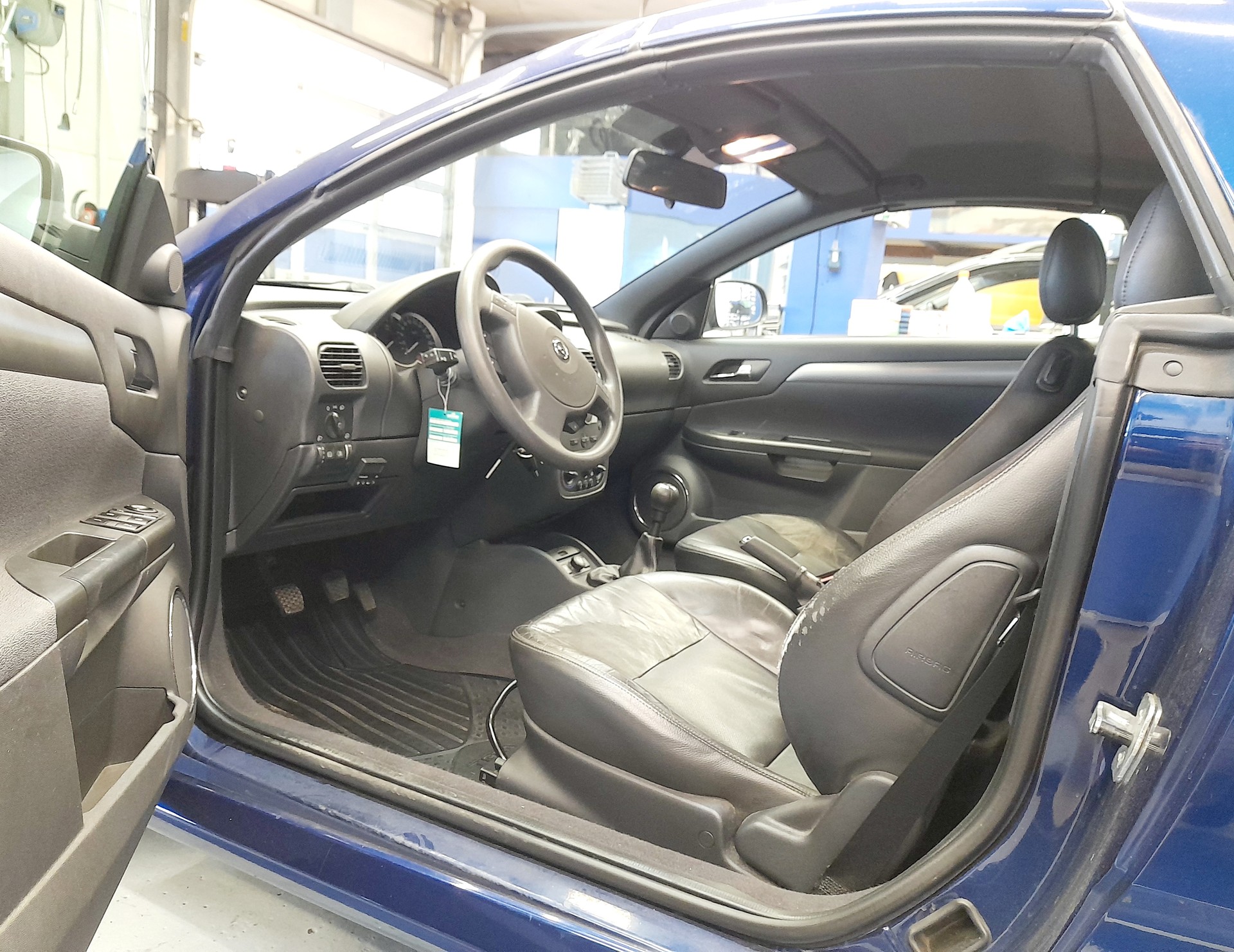 OPEL Tigra 1.8 Enjoy-image-8