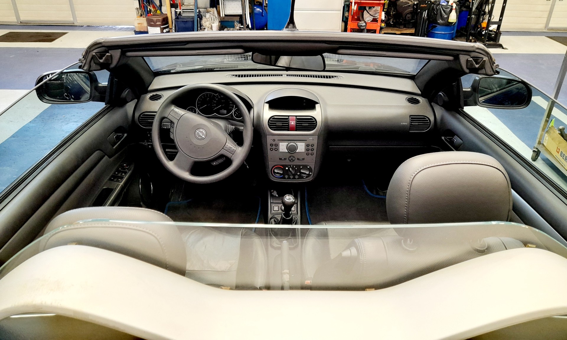 OPEL Tigra 1.8 Enjoy-image-9