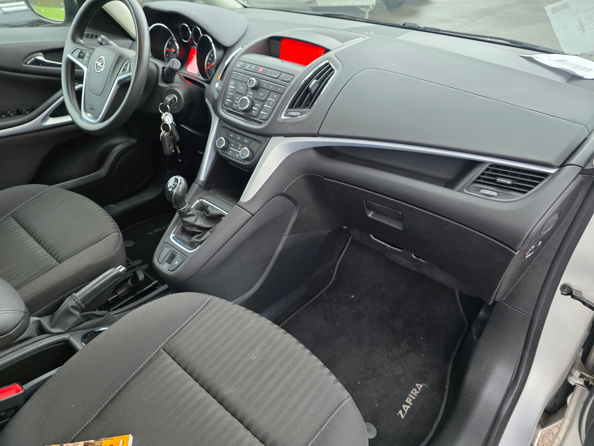 OPEL Zafira Tourer 1.6i 16V CNG Turbo Enjoy-image-9