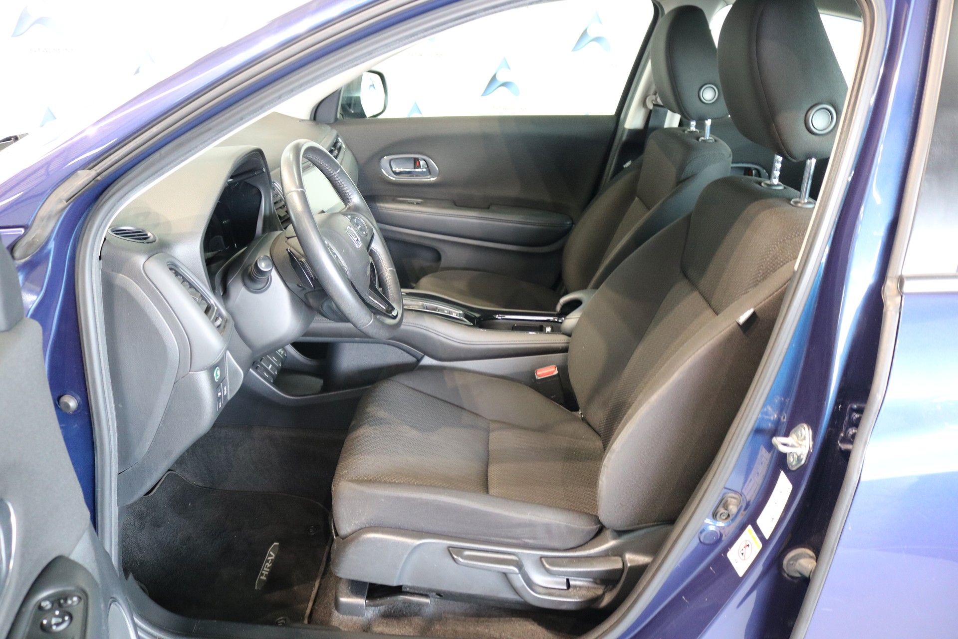 HONDA HR-V 1.5i-VTEC Elegance CVT-image-3