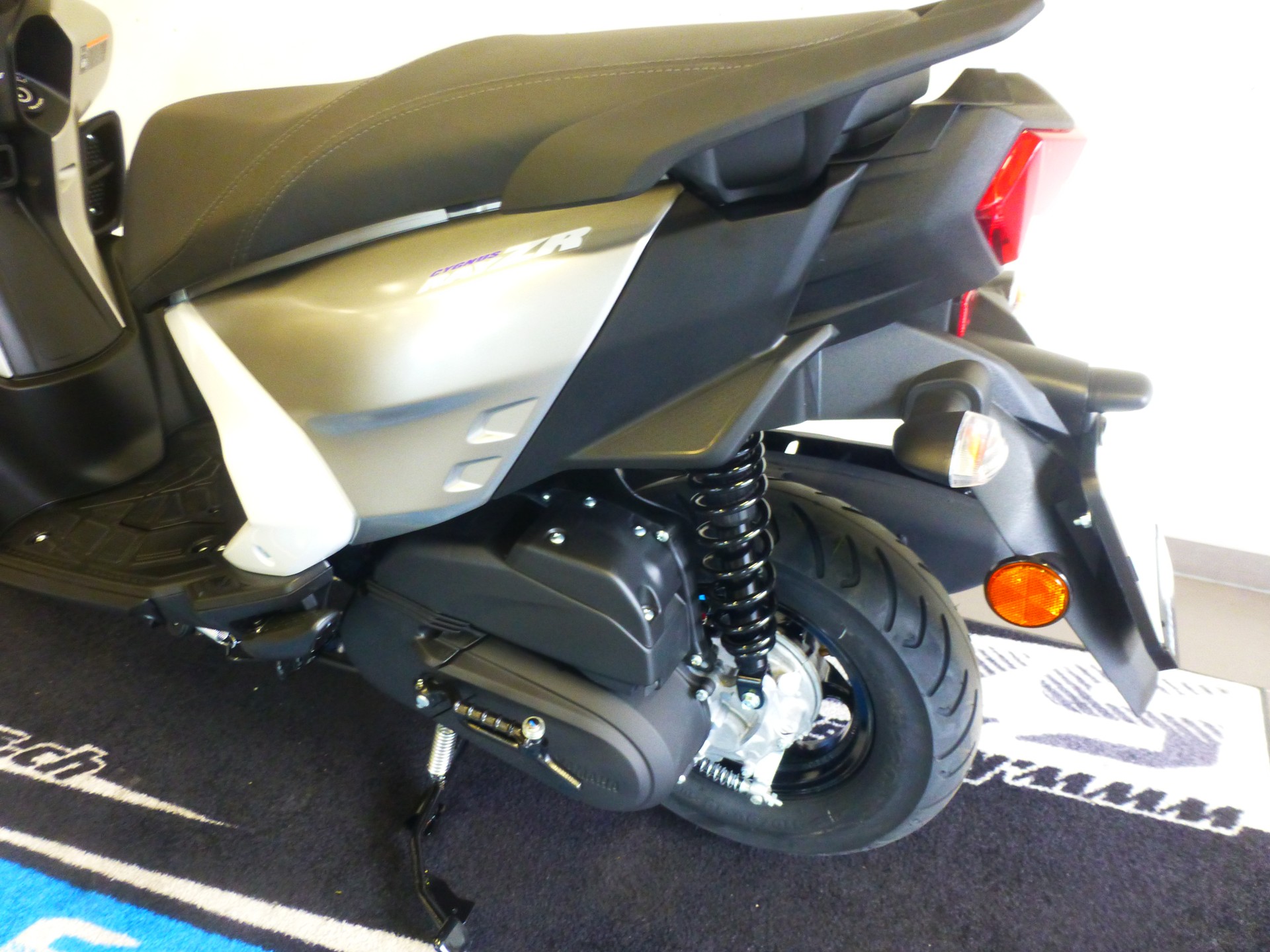 YAMAHA Ray 125-image-9