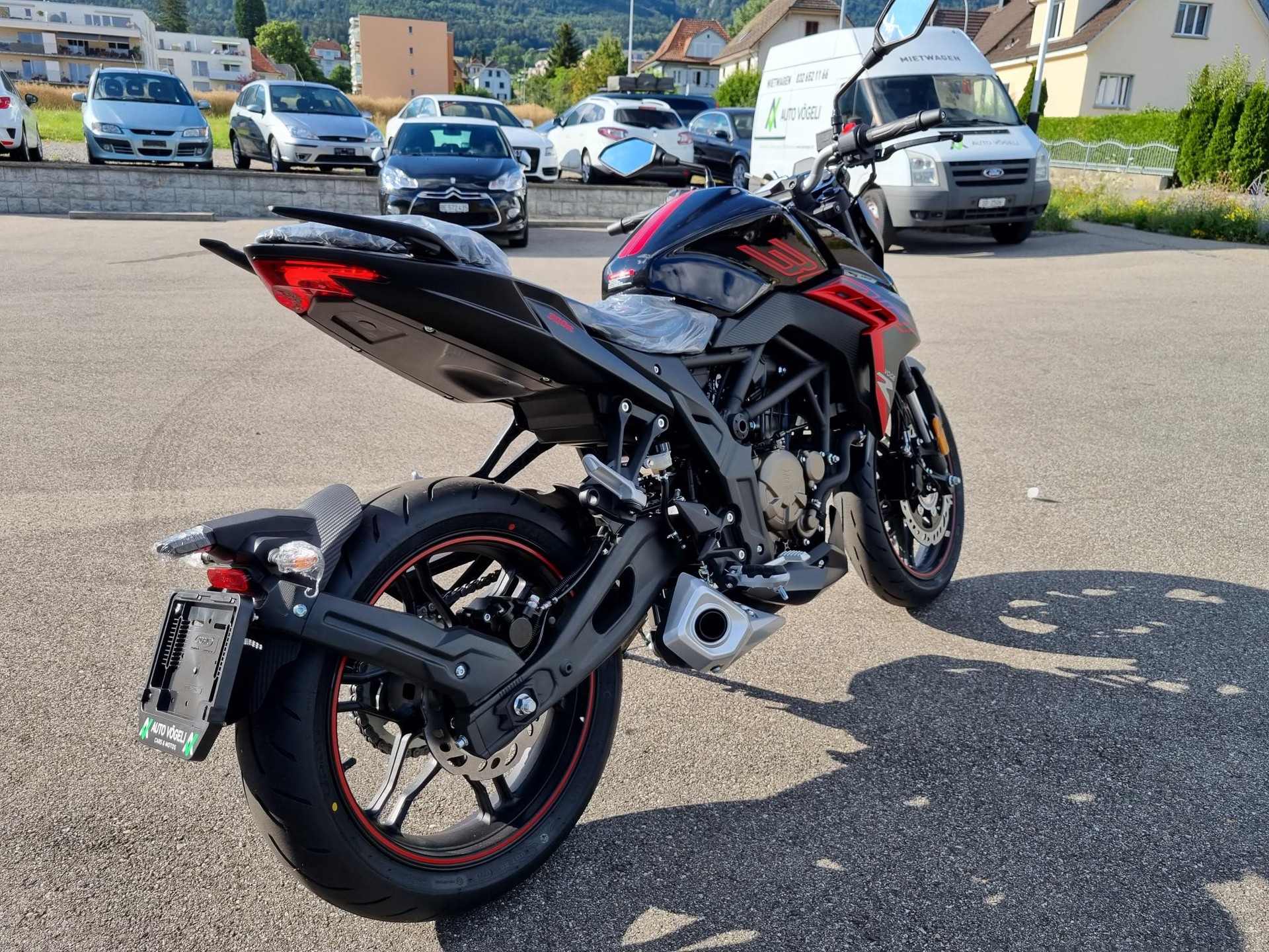 VOGE 300 R-image-5