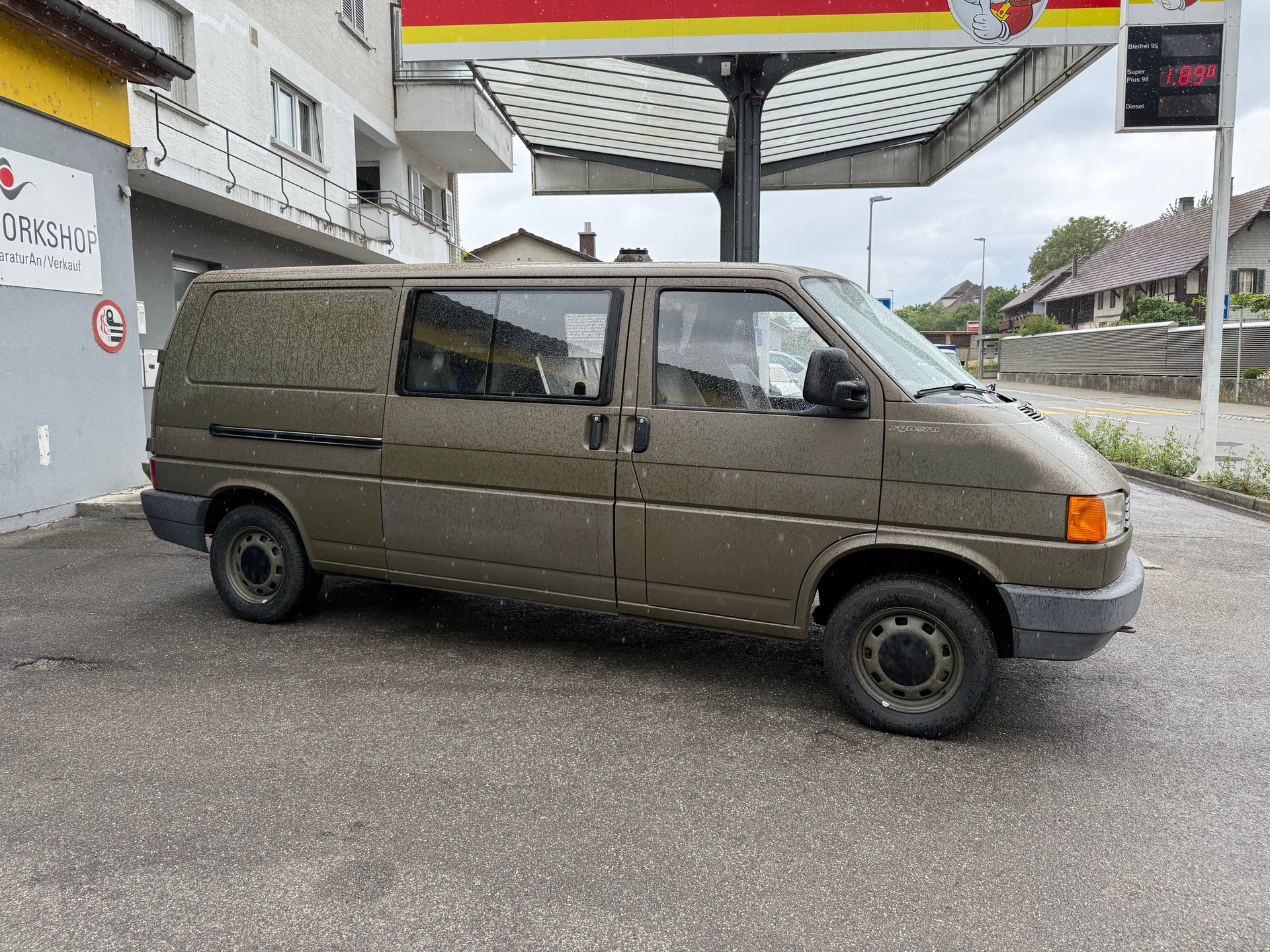 VW T4 Caravelle 2.5 GL syncro-image-1