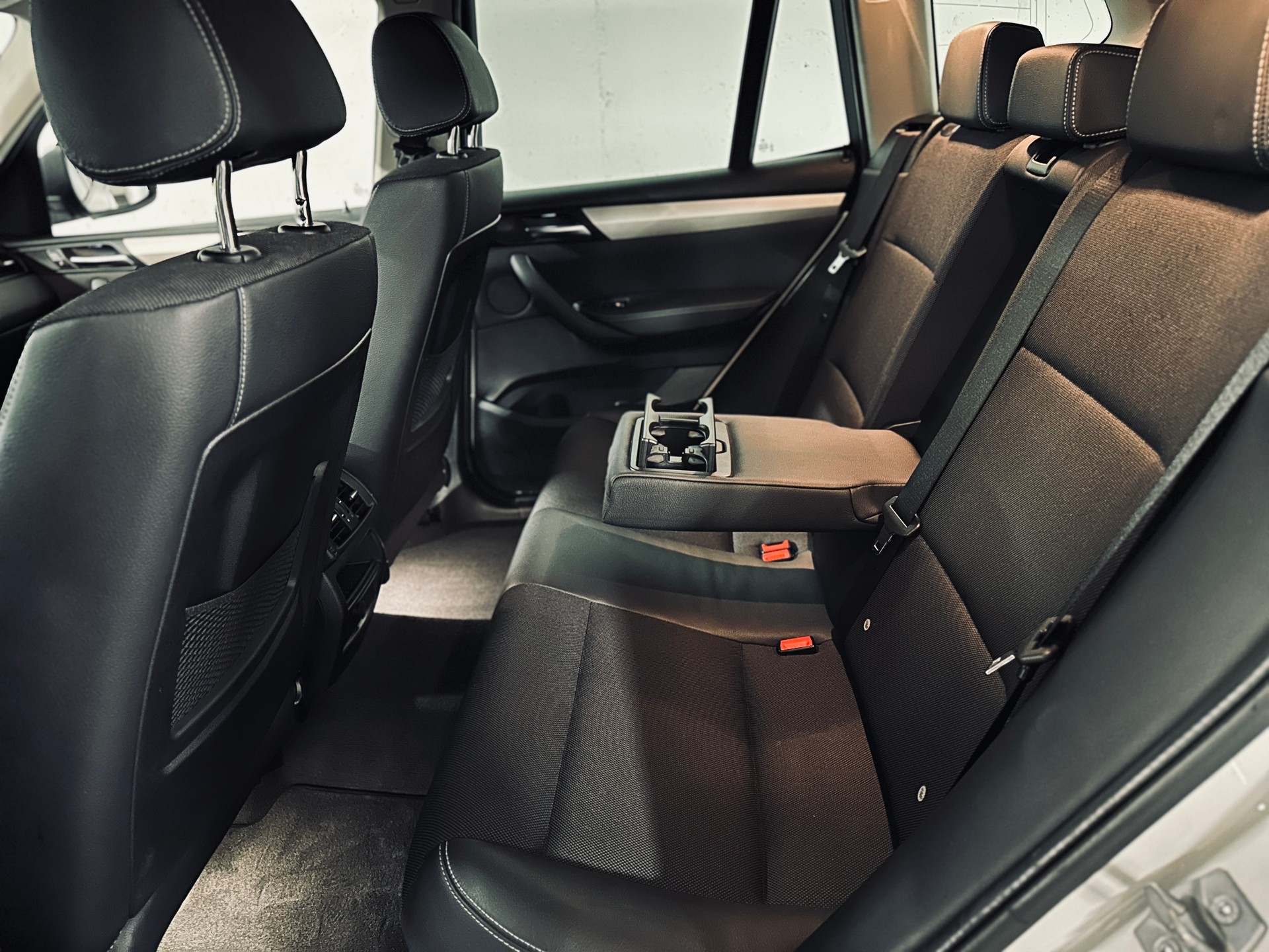 BMW X3 20d x-Drive Steptronic-image-9