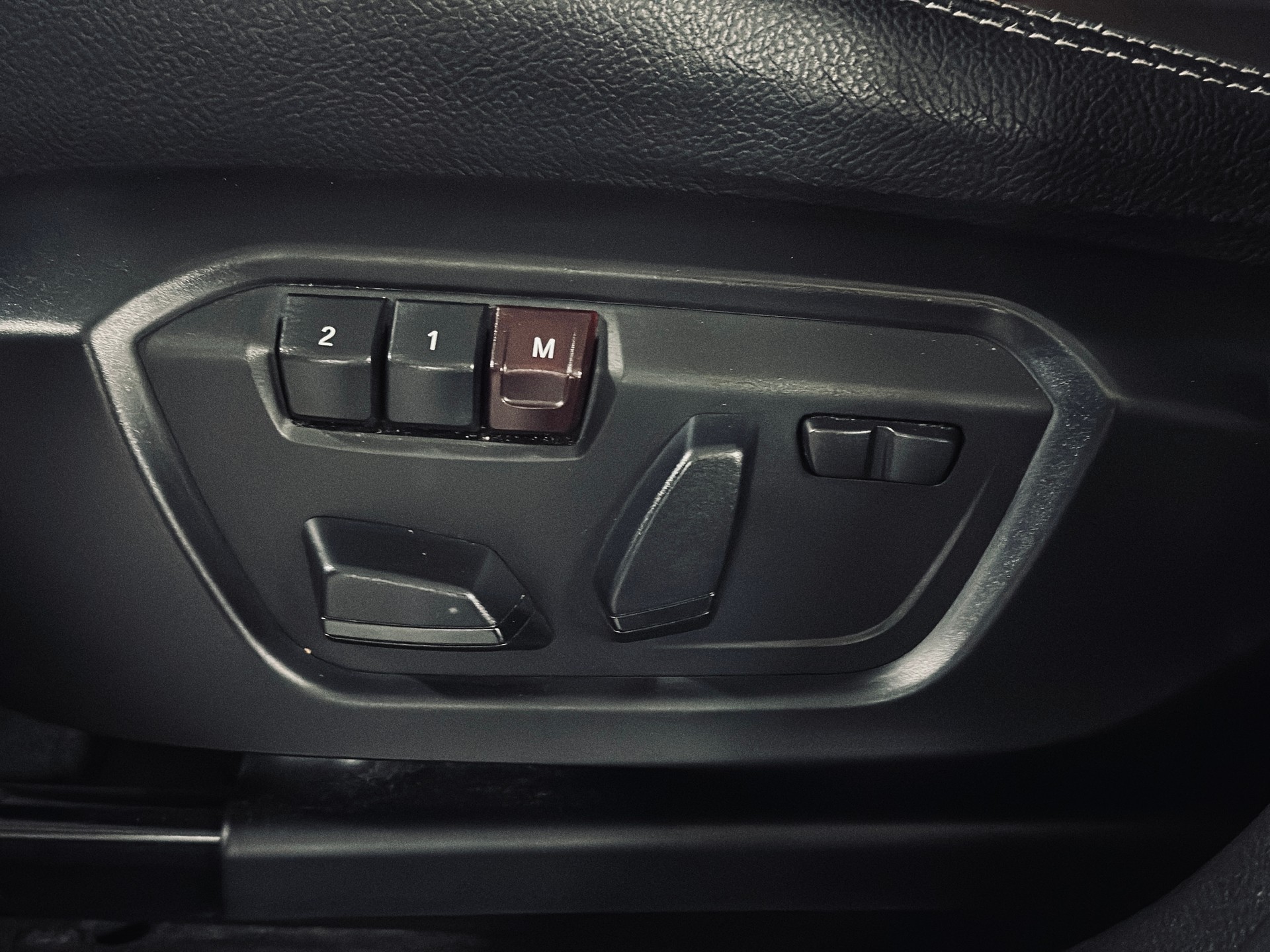 BMW X3 20d x-Drive Steptronic-image-12