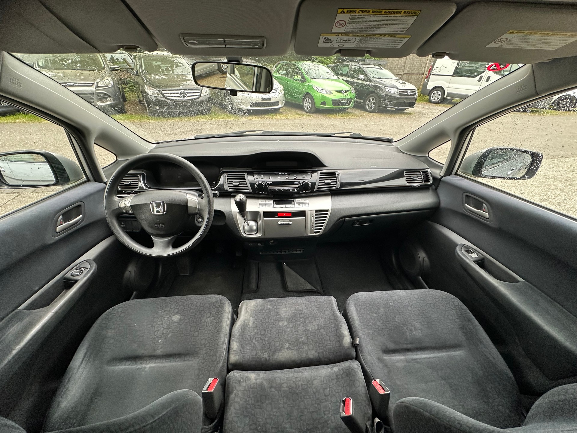 HONDA FR-V 1.7 Comfort-image-8