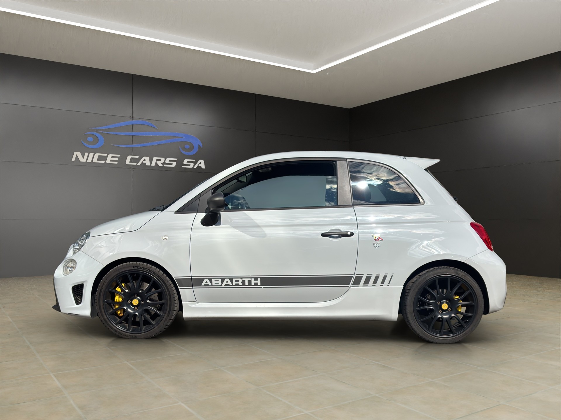 FIAT 595C 1.4 16V Turbo Abarth Competizione-image-4