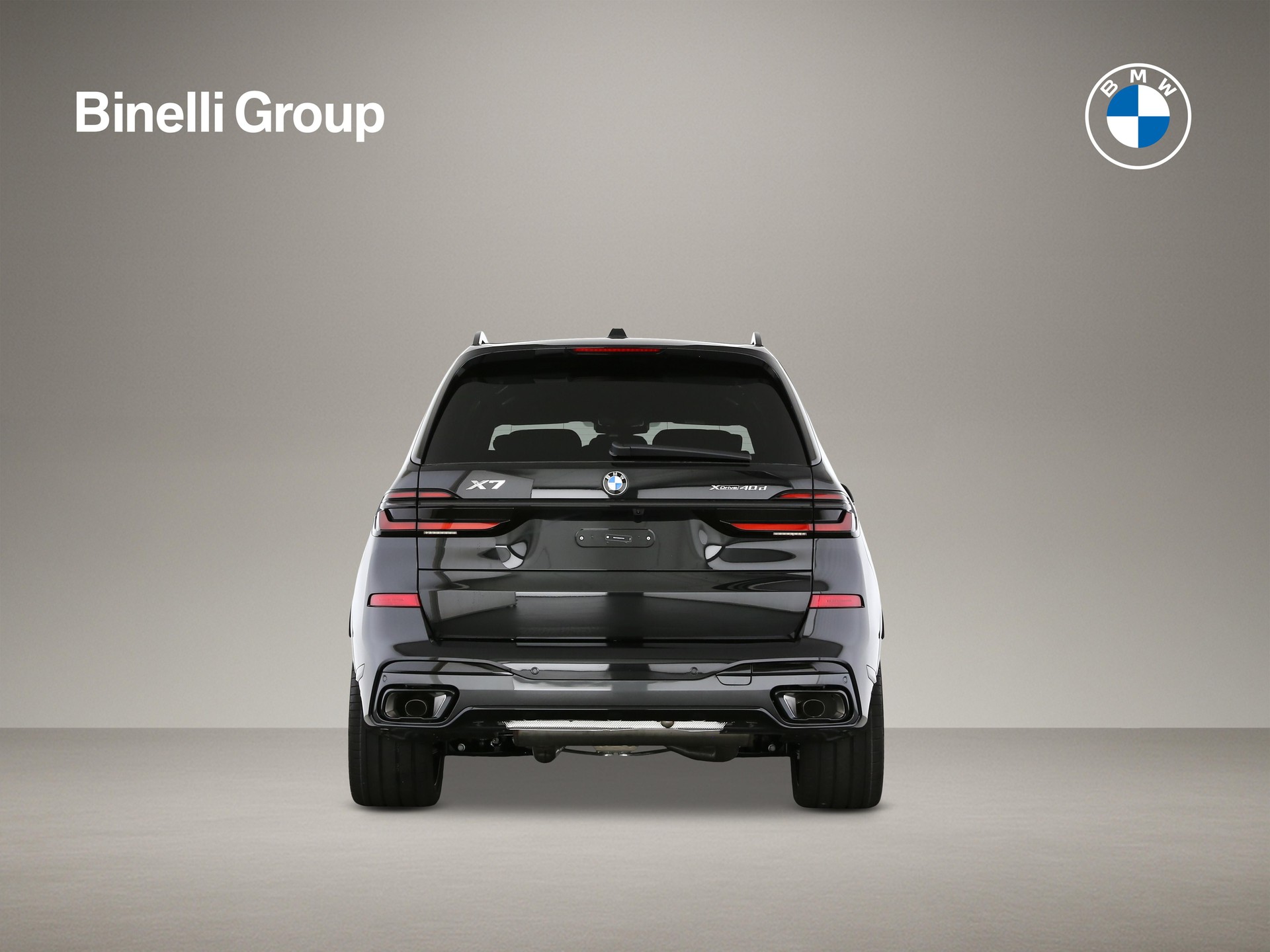 BMW X7 40d xDrive-showroom-element-2