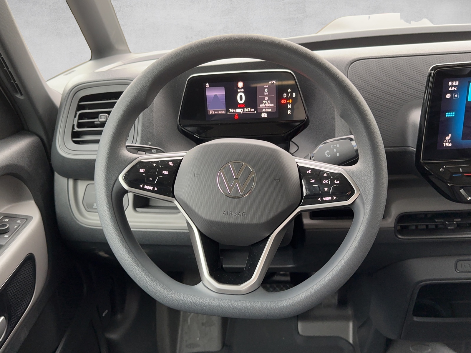 VW ID. Buzz Cargo-image-15