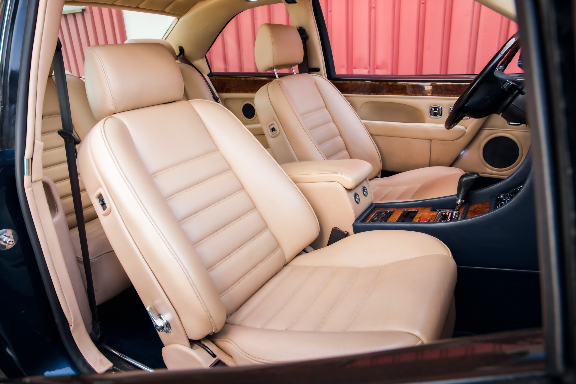 BENTLEY Continental R-image-13
