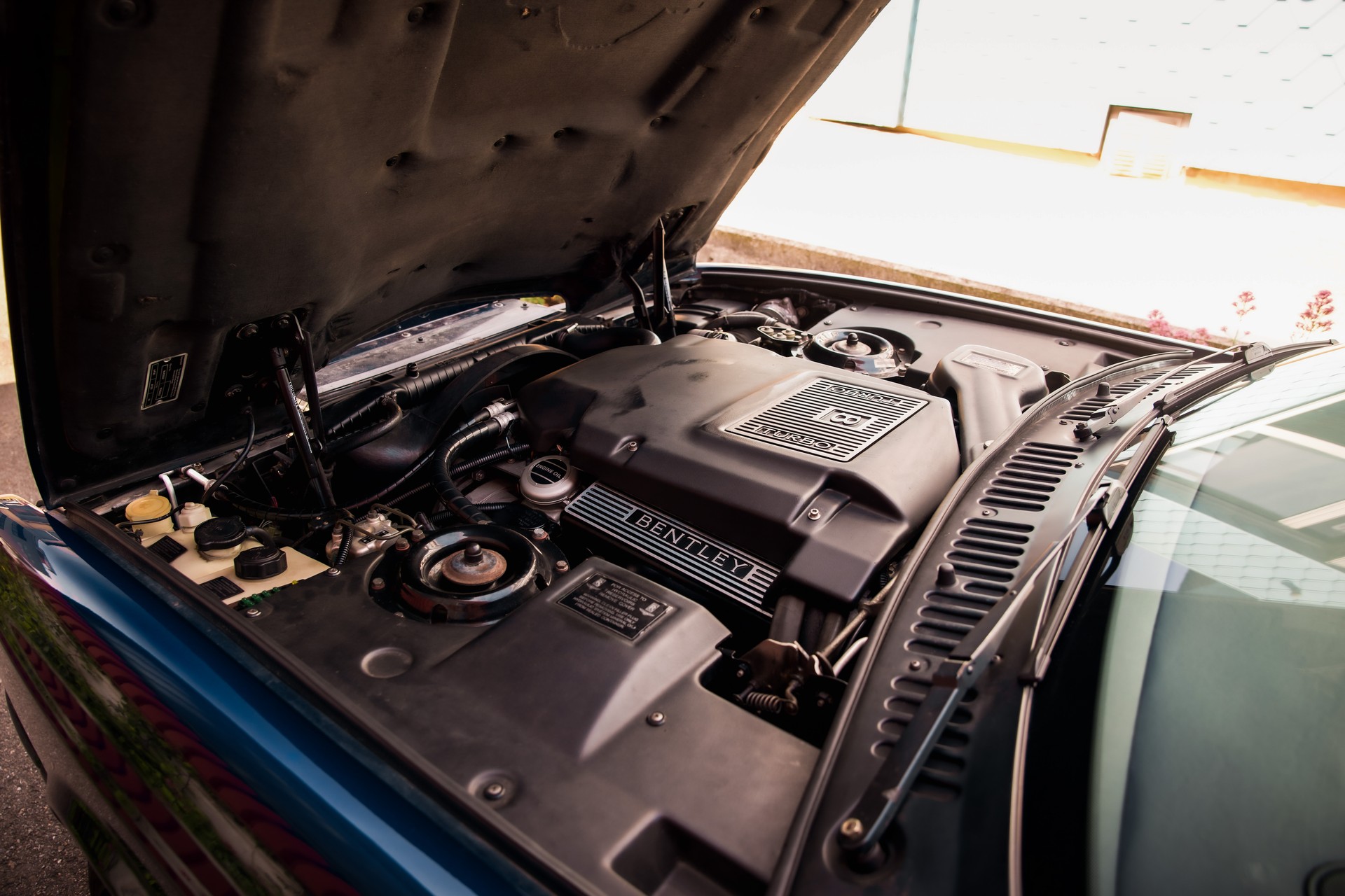 BENTLEY Continental R-image-19