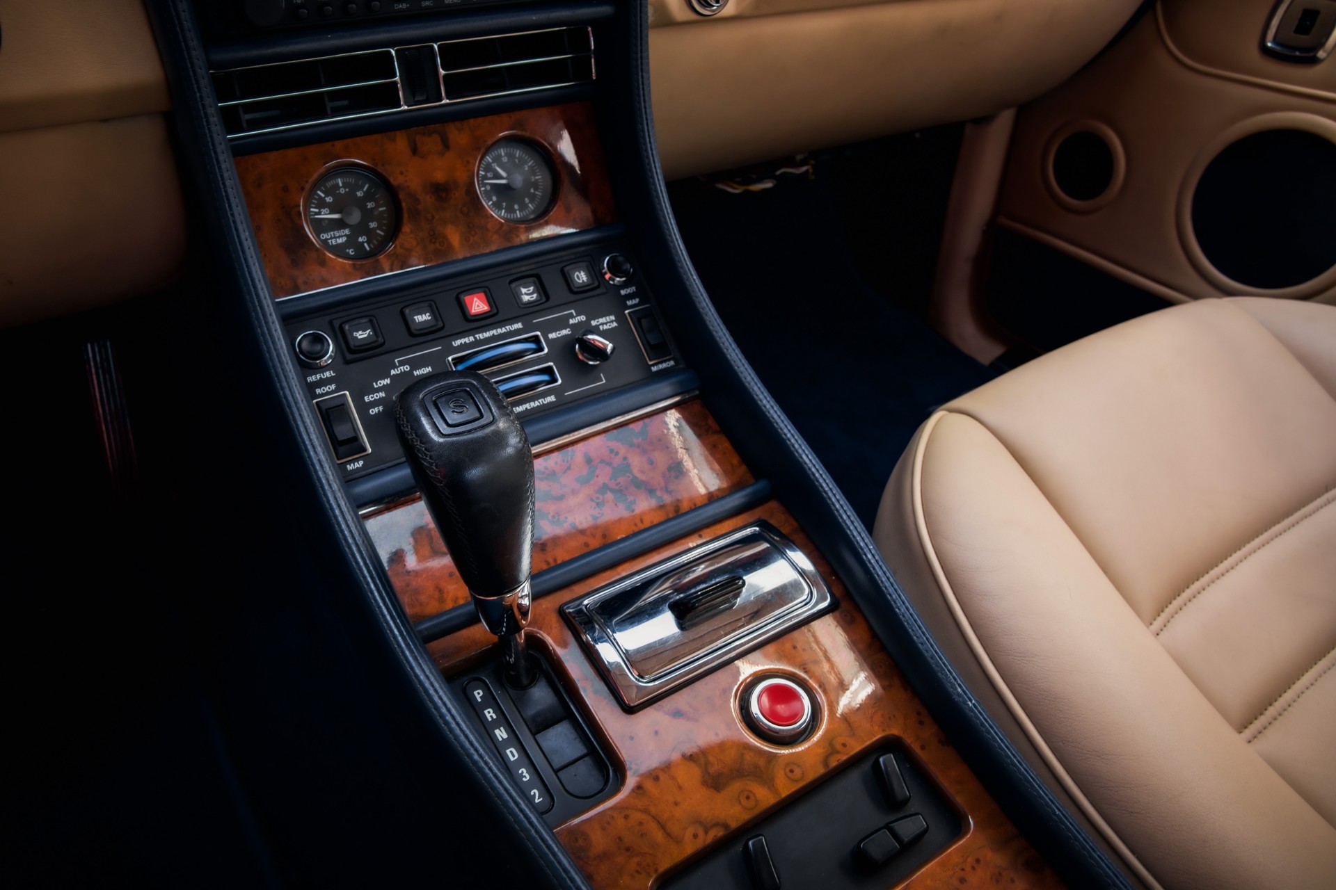 BENTLEY Continental R-image-17