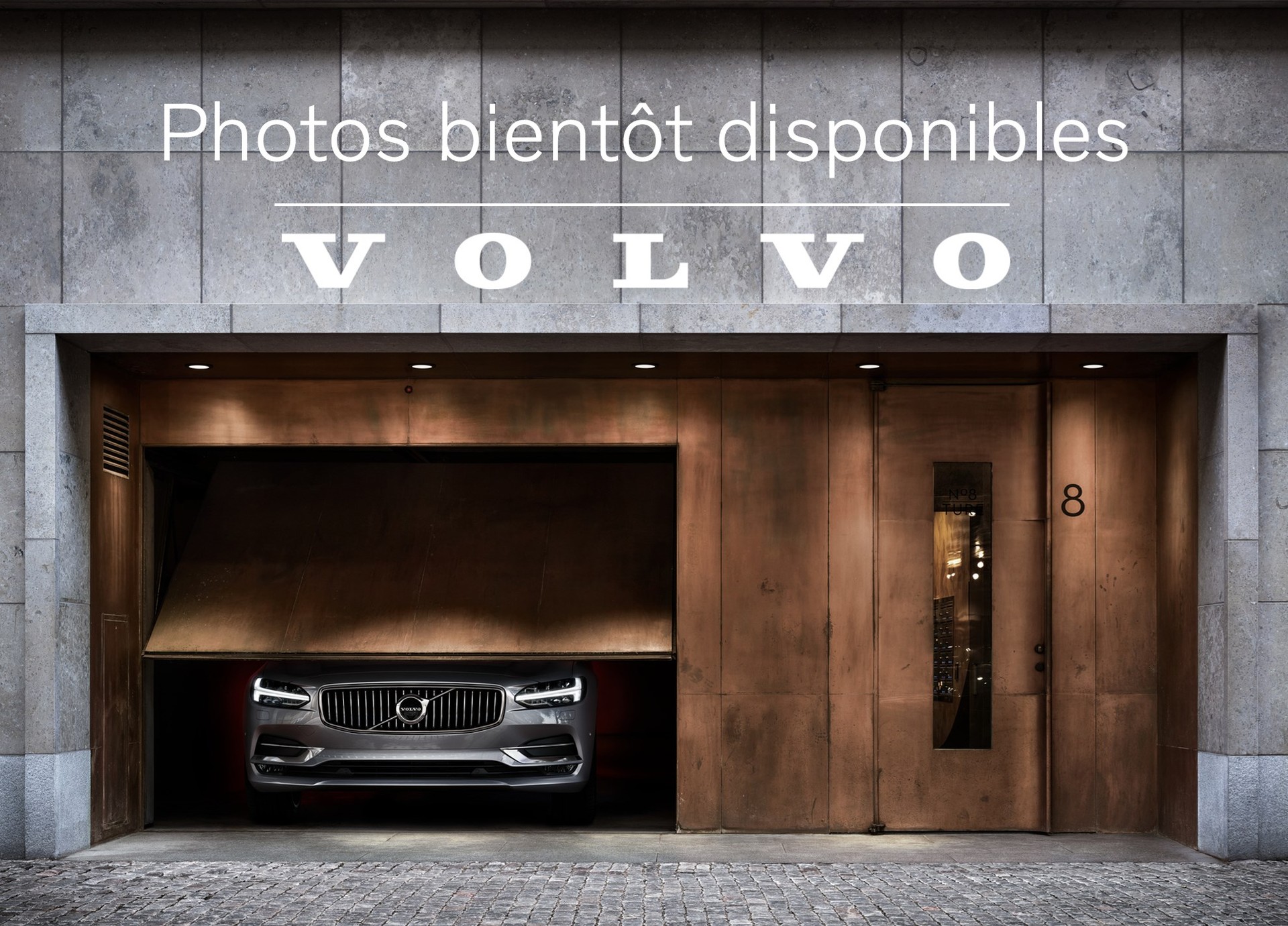 VOLVO XC40 B3 Benzin Mild Hybrid Core DCT