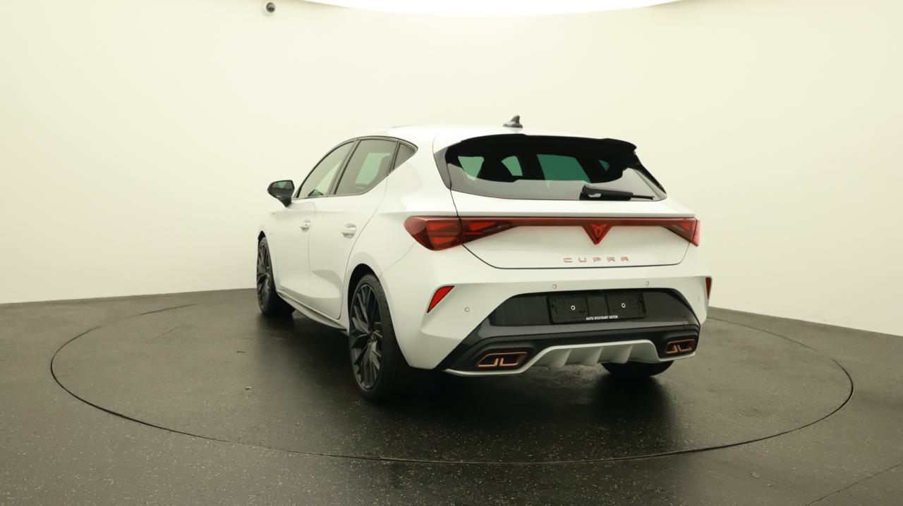 CUPRA LEON 1.5 e-HYBRID pHEV VZ Black Edition-showroom-element-3