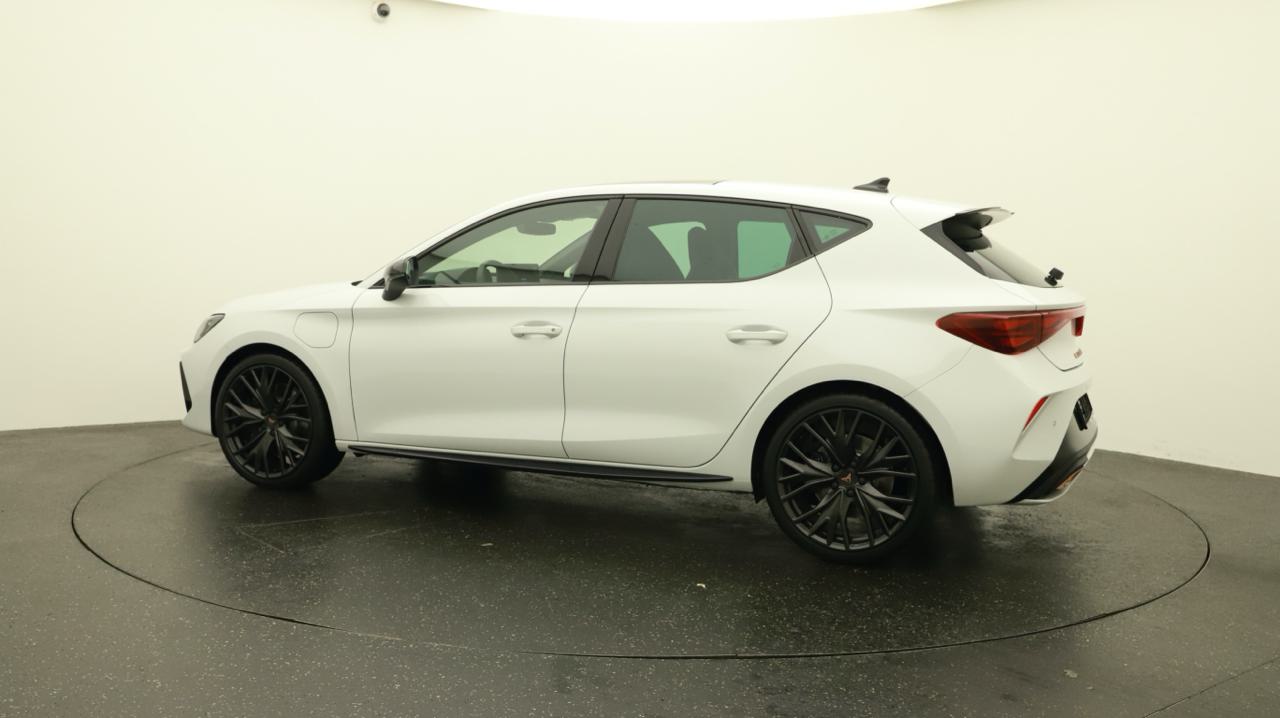 CUPRA LEON 1.5 e-HYBRID pHEV VZ Black Edition-showroom-element-2