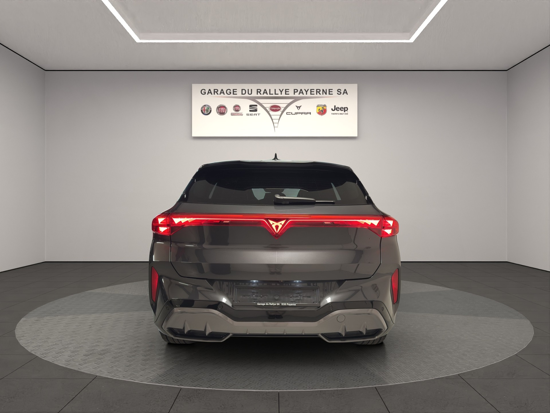 CUPRA Terramar 1.5 eTSI DSG-showroom-element-3