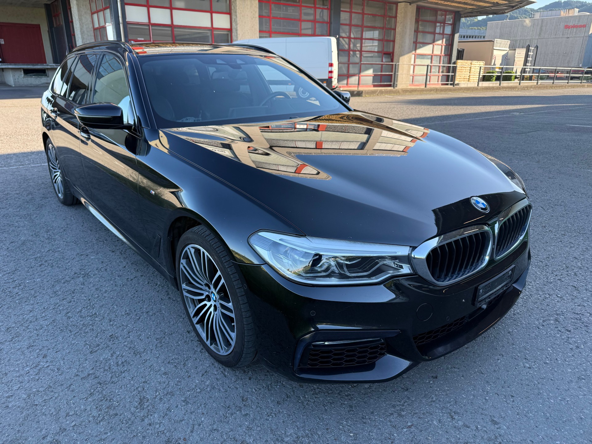 BMW 530i xDrive SAG Touring M-Sport