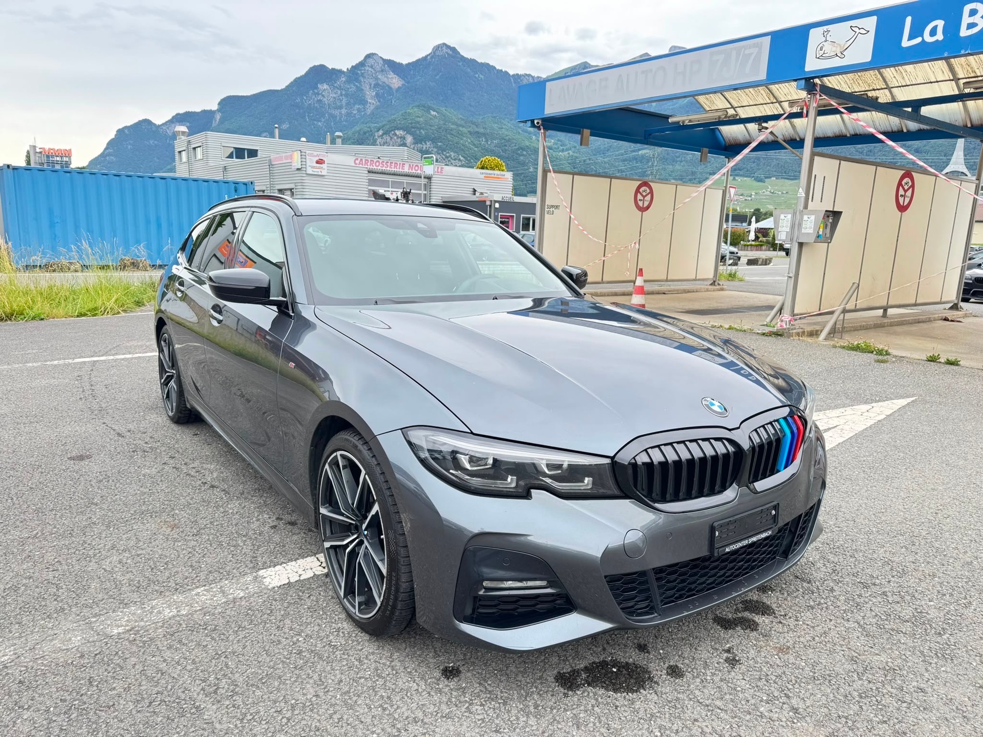 BMW 320d xDrive 48V Touring Pure M Sport Steptronic-image-1