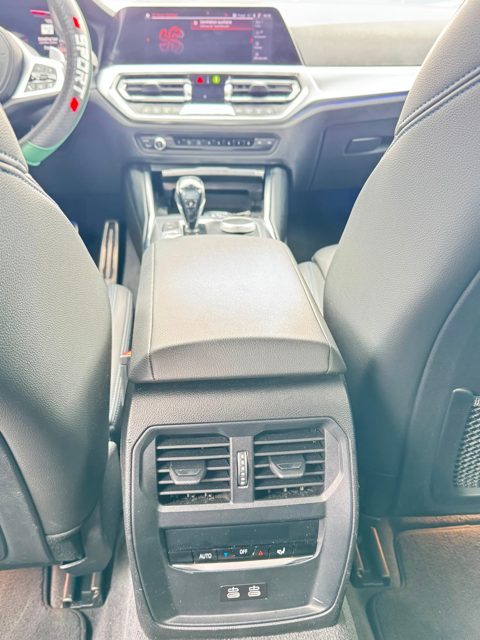 BMW 320d xDrive 48V Touring Pure M Sport Steptronic-image-11