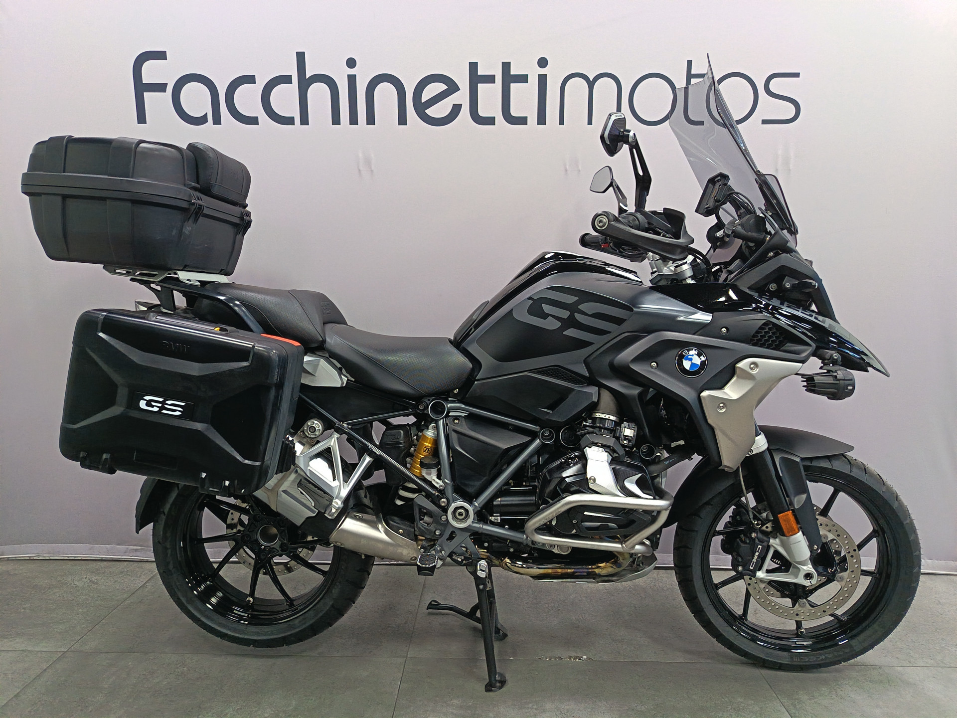 BMW R 1250 GS Triple Black-image-0