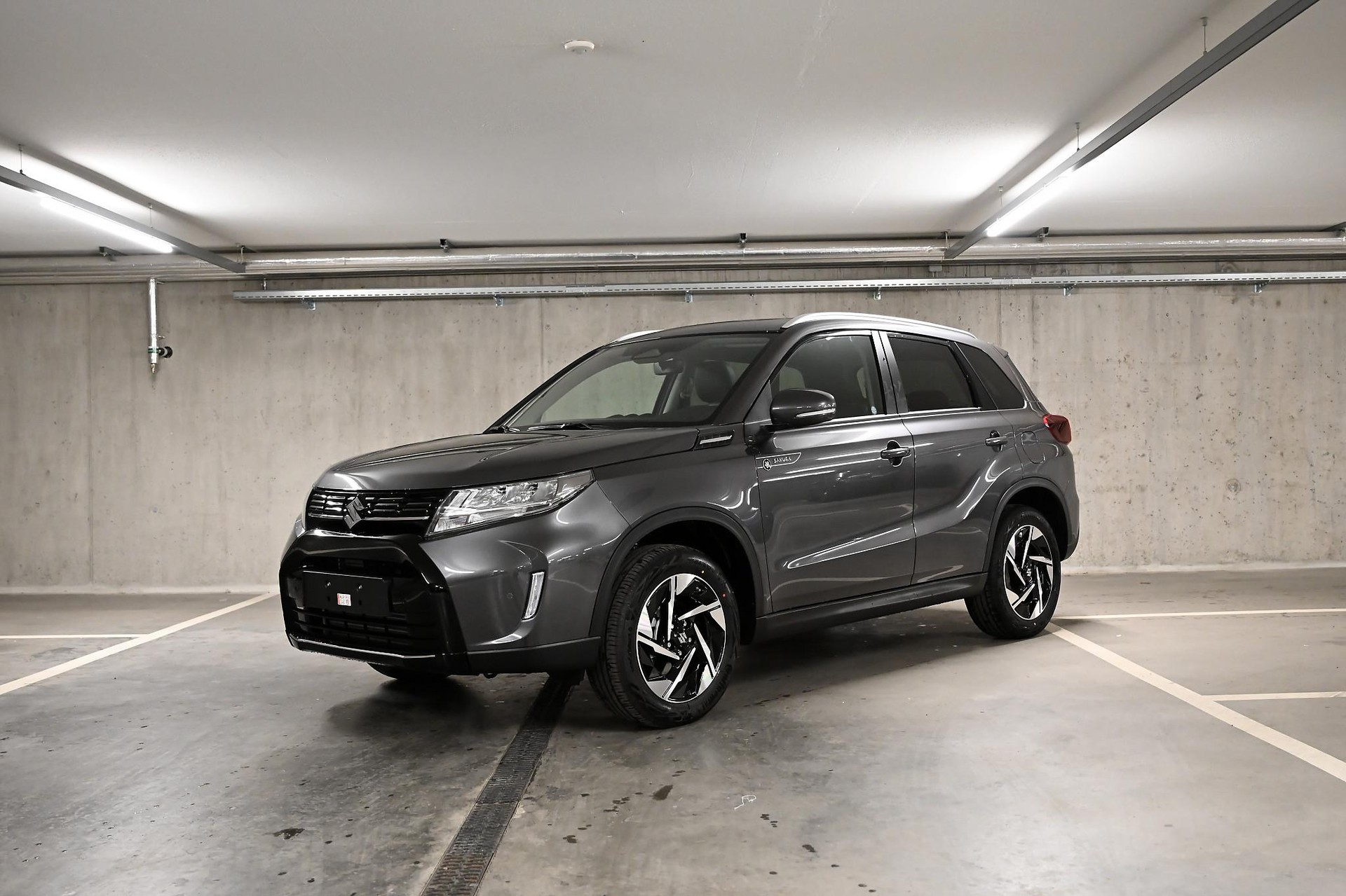 SUZUKI Vitara 1.4 T Sakura Top Hybrid 4x4-image-1